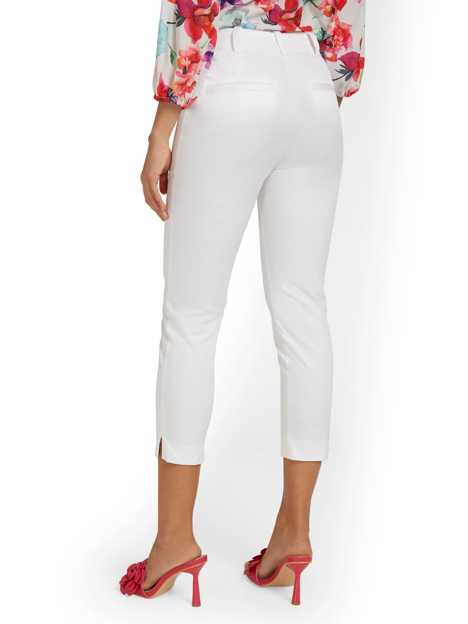 Petite High-Waisted White Capri Pant - Image 3