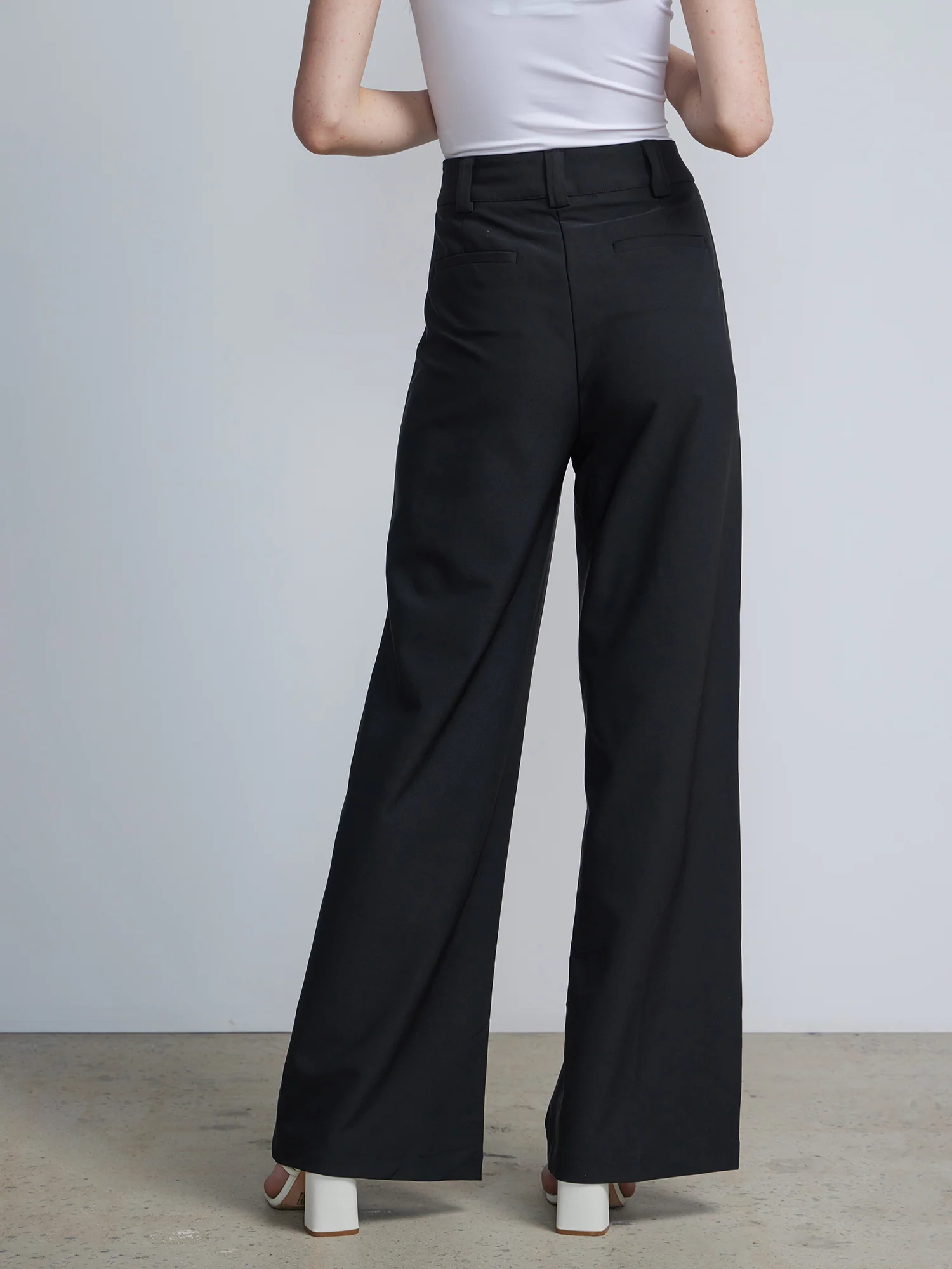 Petite High-Waisted Wide-Leg Pant - Premium Stretch - Image 4