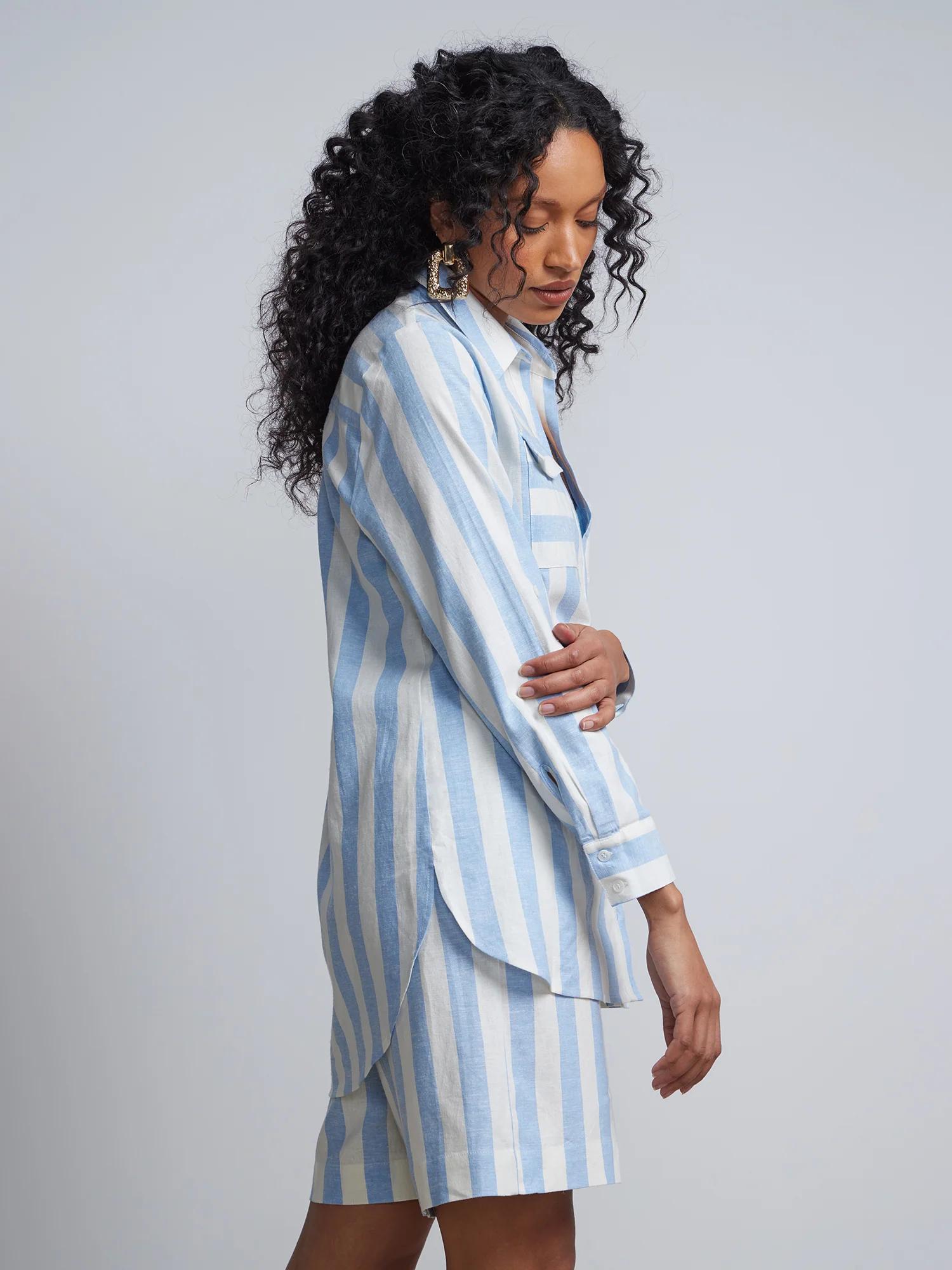 Petite Linen-Blend Striped Boyfriend Button-Front - NY&C Madison Shirt® - Image 2
