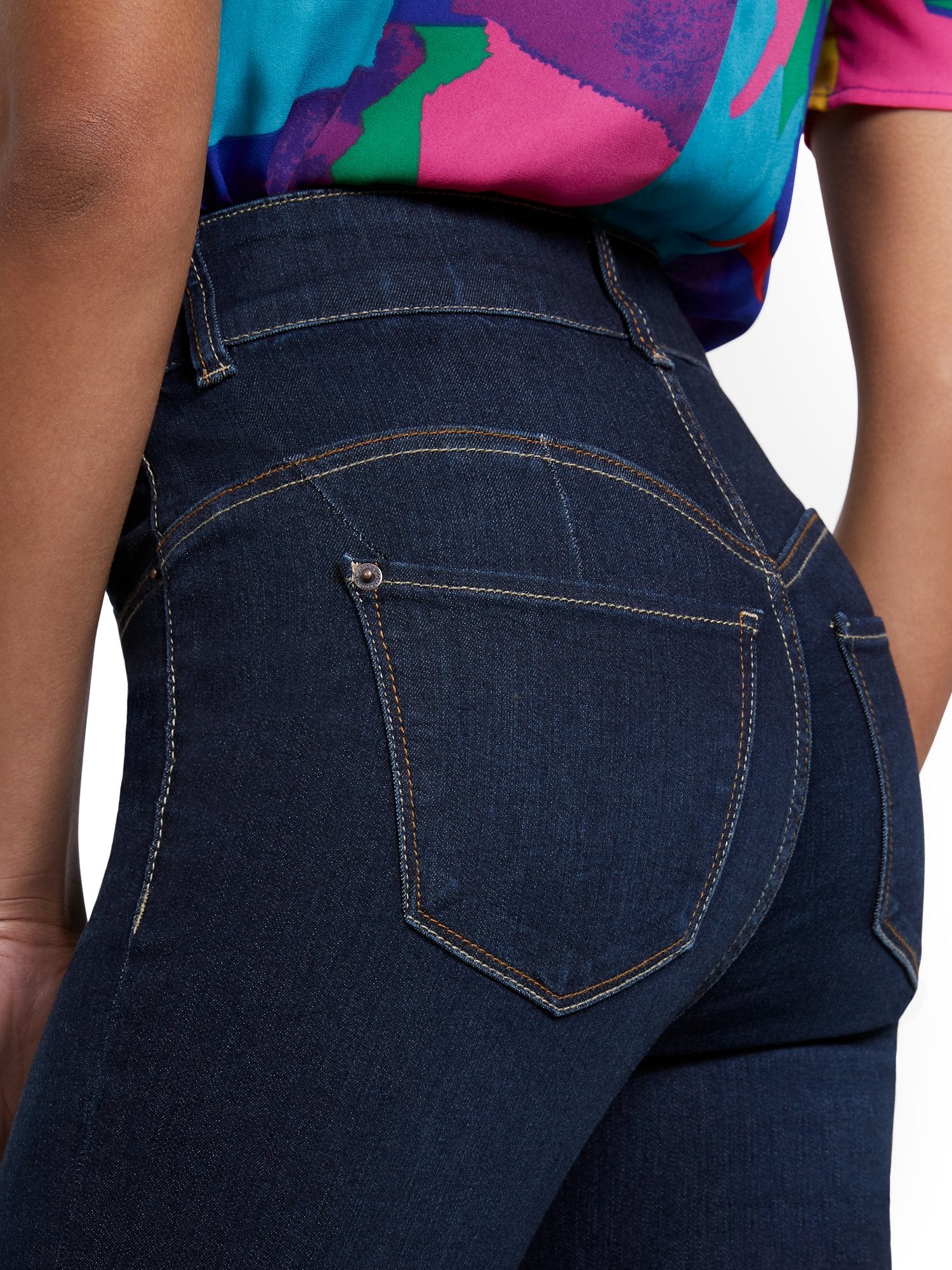 Petite Mya Curvy Super High-Waisted Sculpting No Gap Super-Skinny Ankle Jeans - Image 4