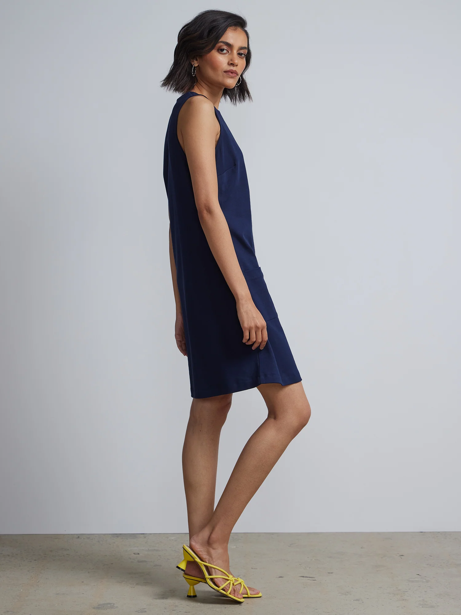 Petite Patch-Pocket Shift Dress - City Knits - Image 15