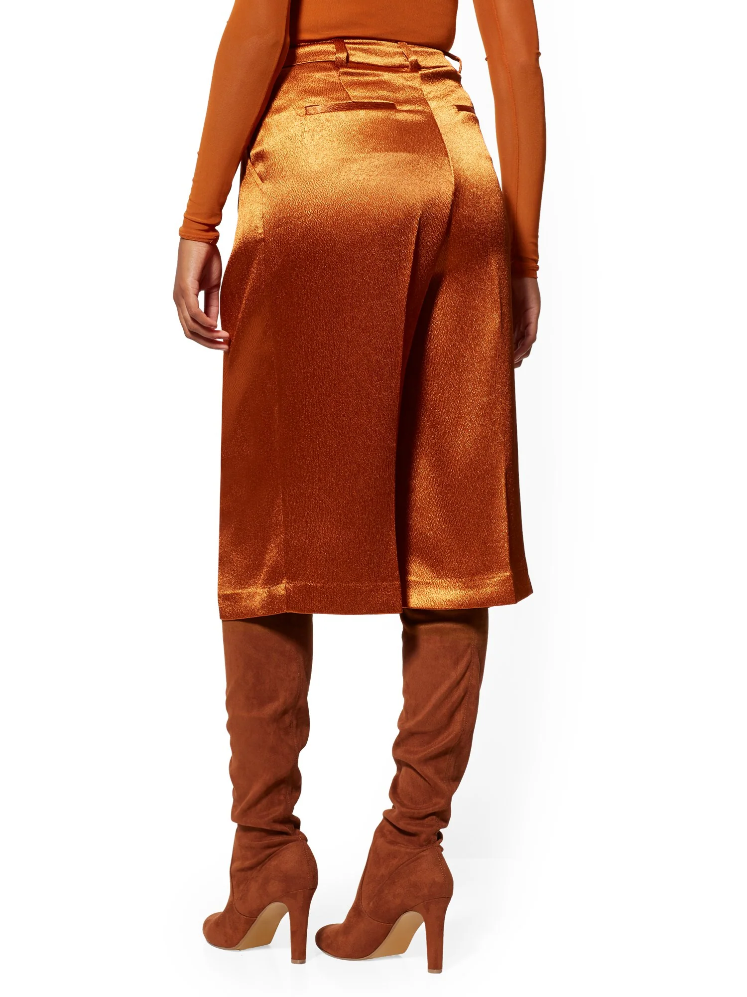 Petite Pleated Long Bermuda - Image 3