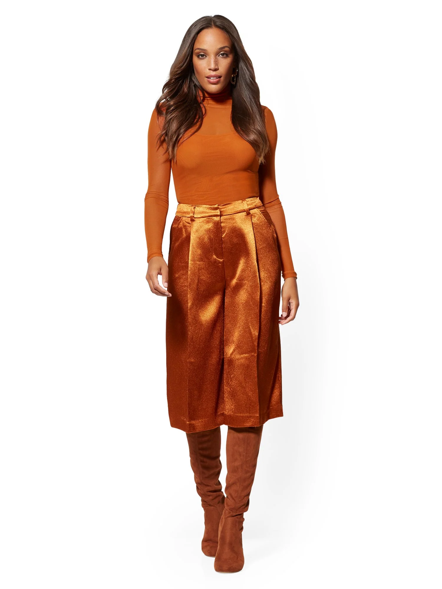 Petite Pleated Long Bermuda - Image 4