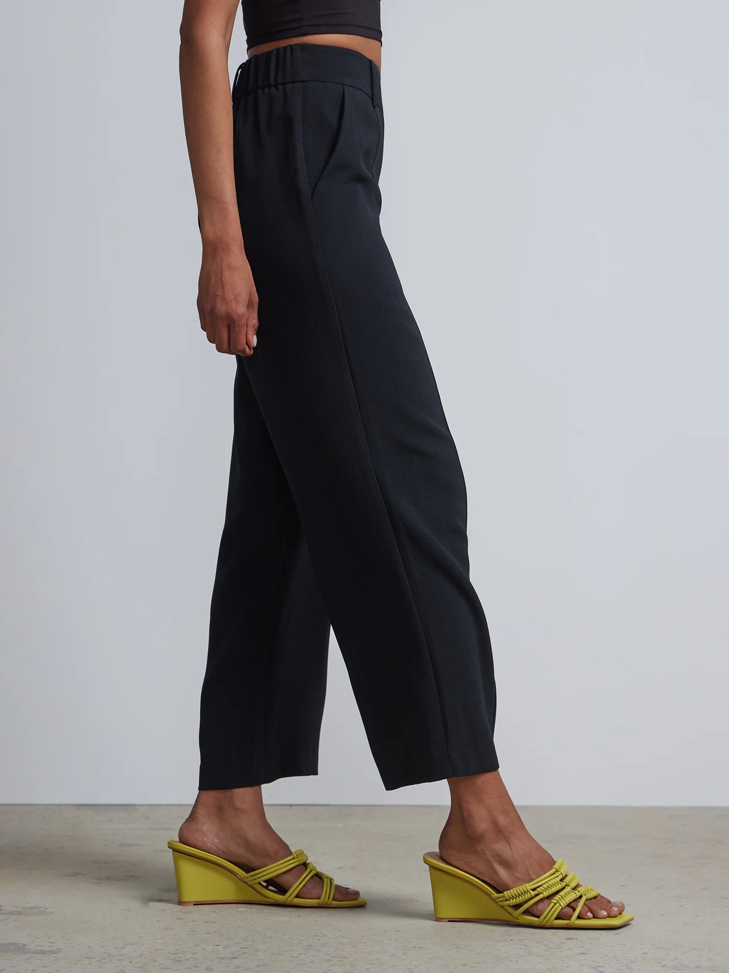 Petite Pull-On Crepe Wide-Leg Capri Pant - Image 2