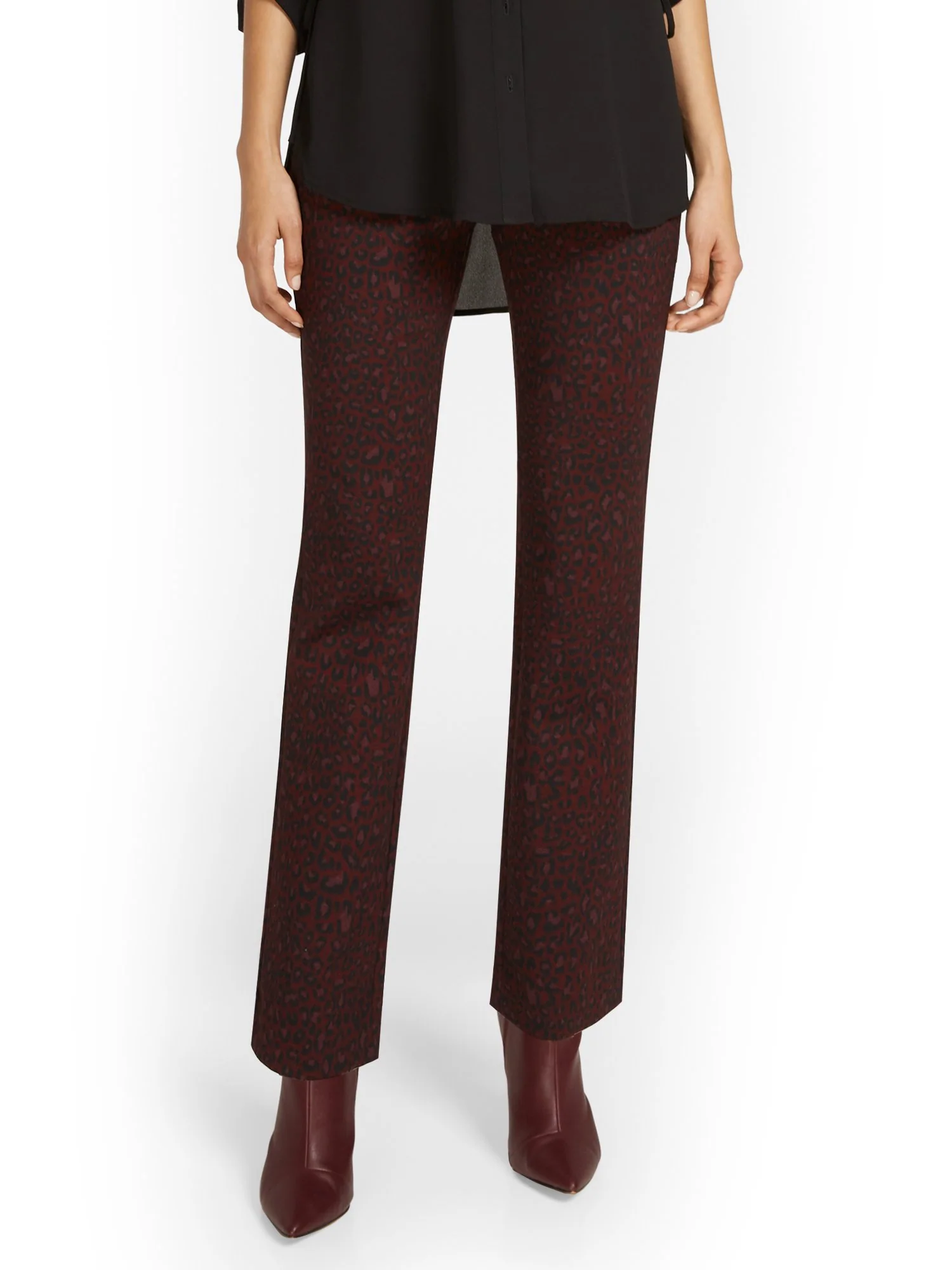 Petite Pull-On Leopard-Print Straight-Leg Ponte Pant - Superflex