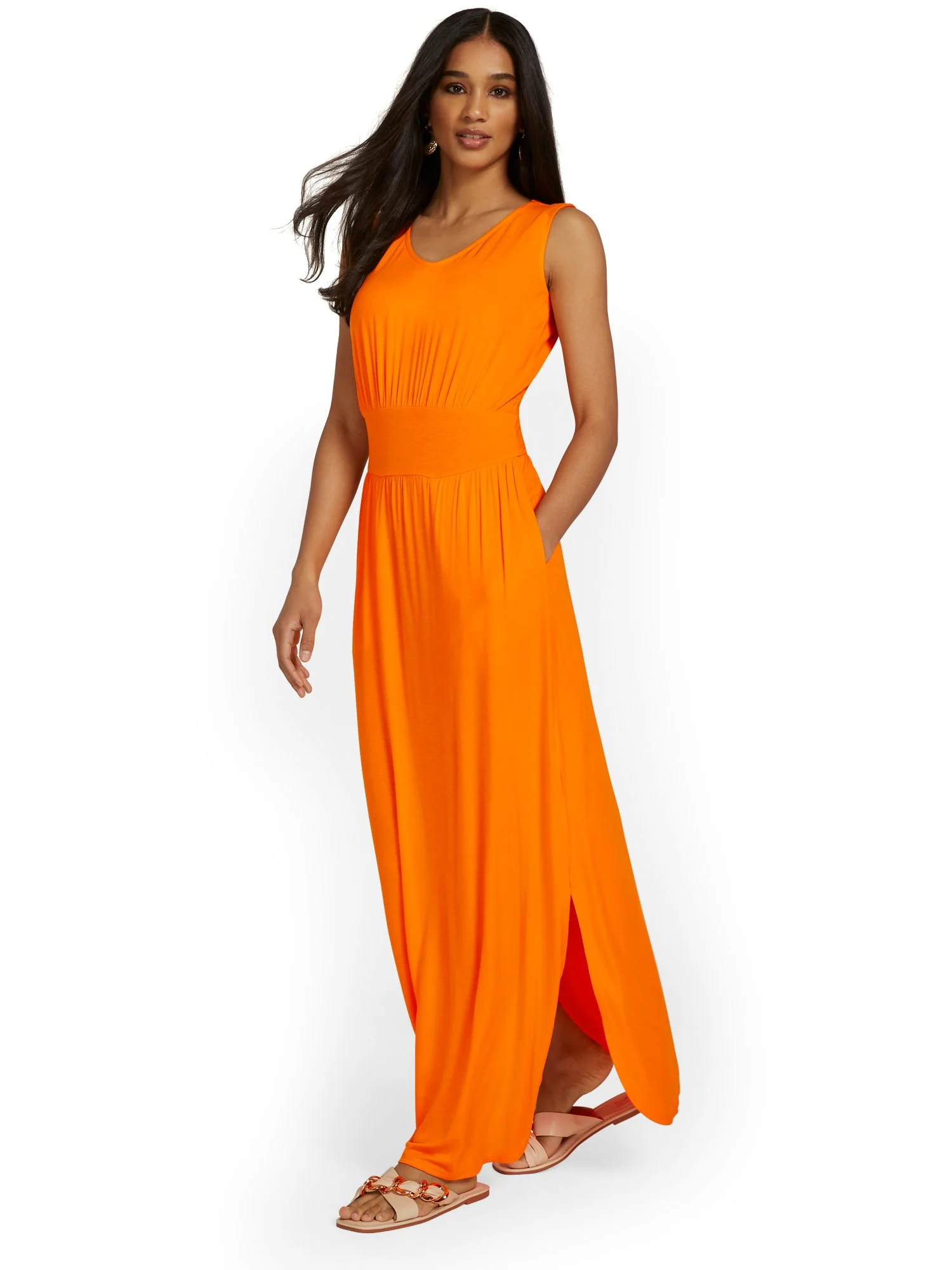 Petite Ruched Side-Slit Maxi Dress - Image 9