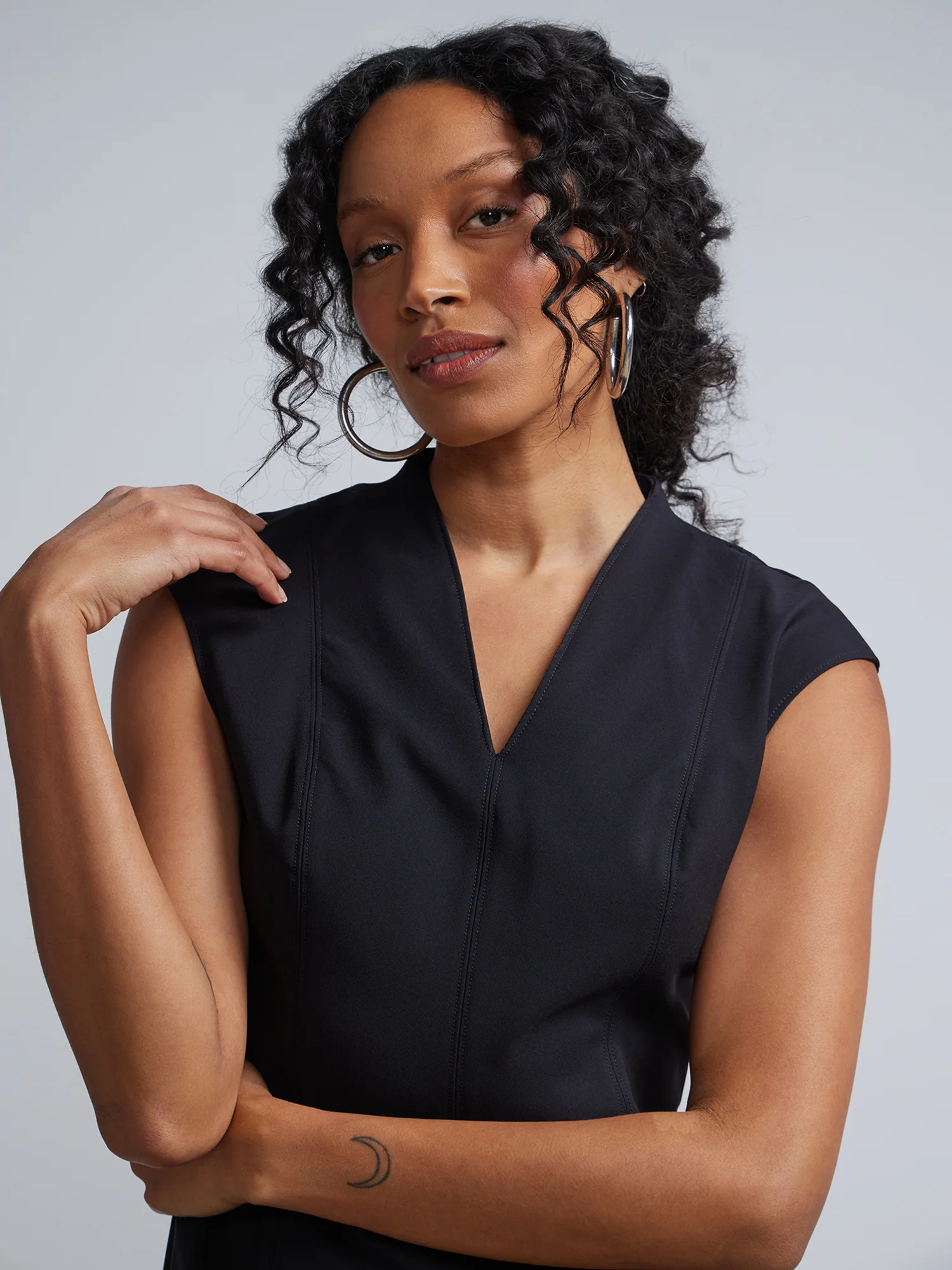 Petite V-Neck Sheath Dress - Fit To Flatter - Image 4