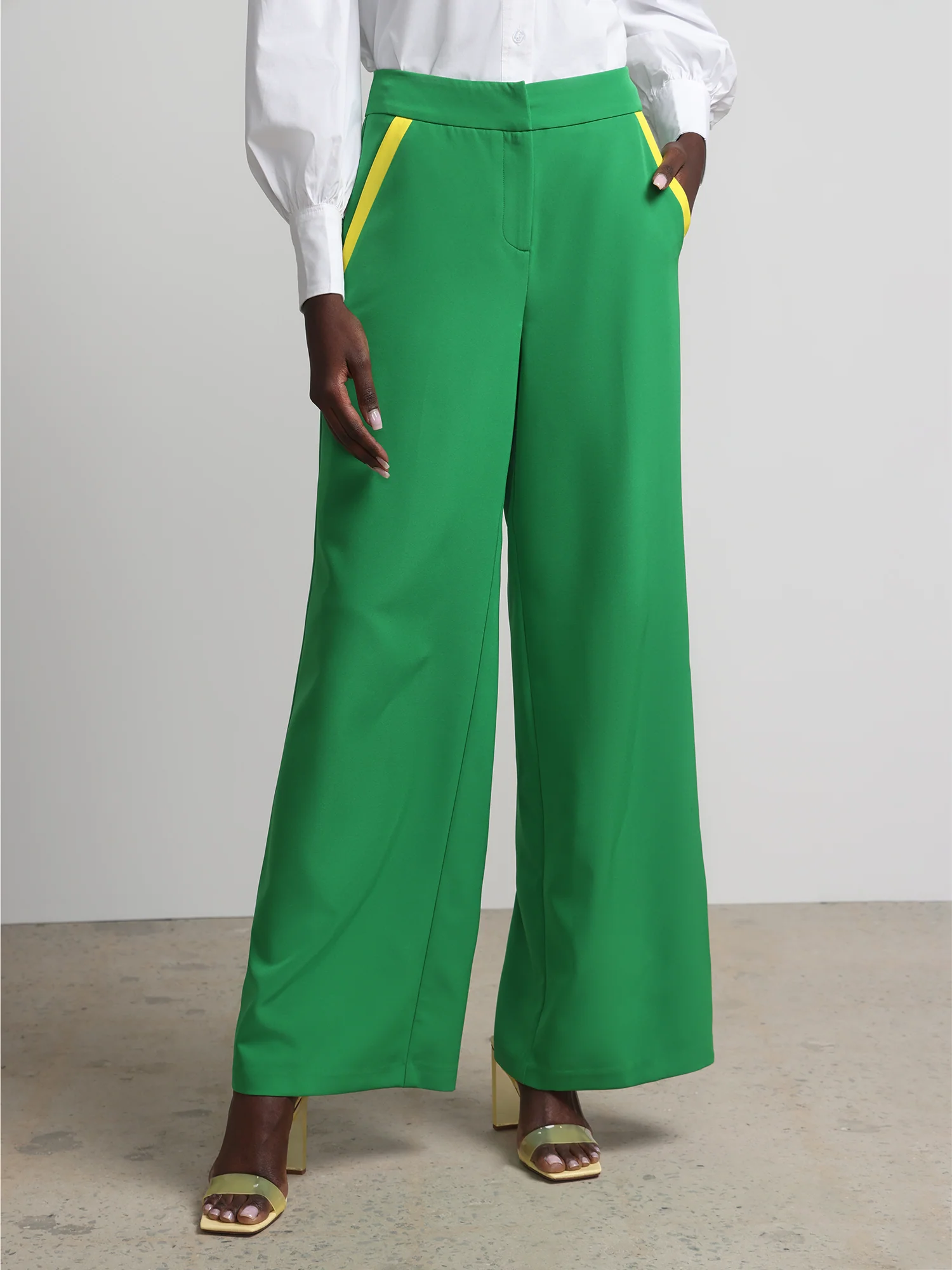 Piped-Pocket Wide-Leg Pant