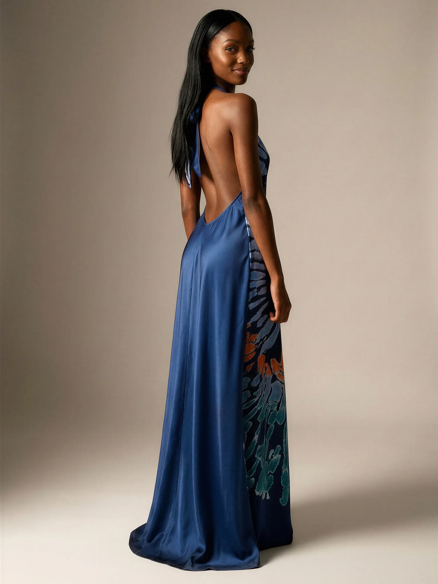 Printed Halter Maxi Dress With Pocket - Image 3
