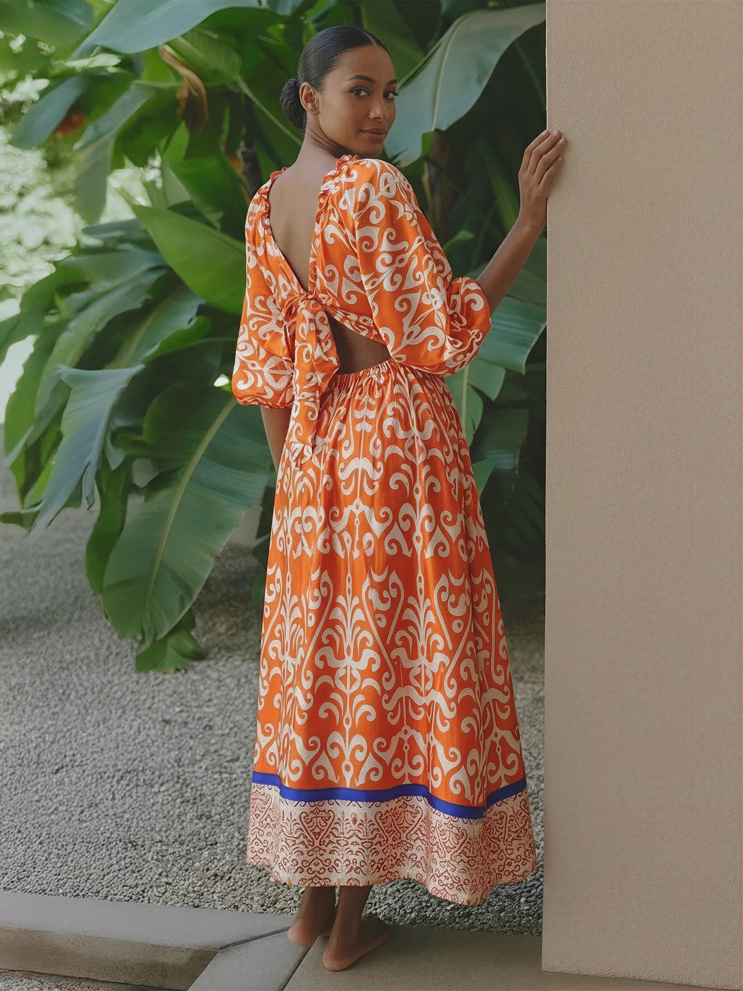 Printed V-Neck Woven Midi Dress With Tie Border Print - Image 2