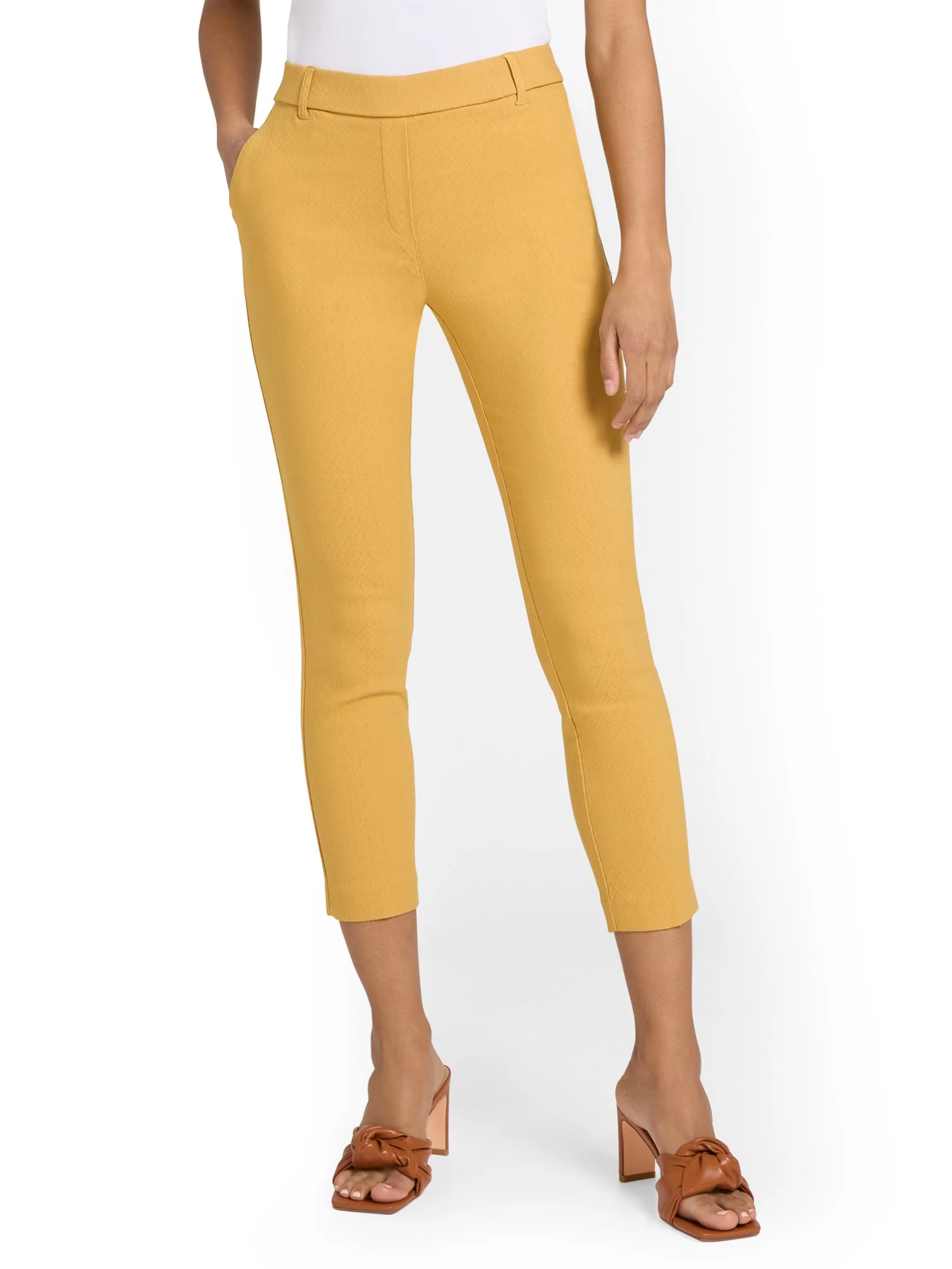 Chapter 1 Pull-On Jacquard Capri Pant - Brands We Love - Image 7
