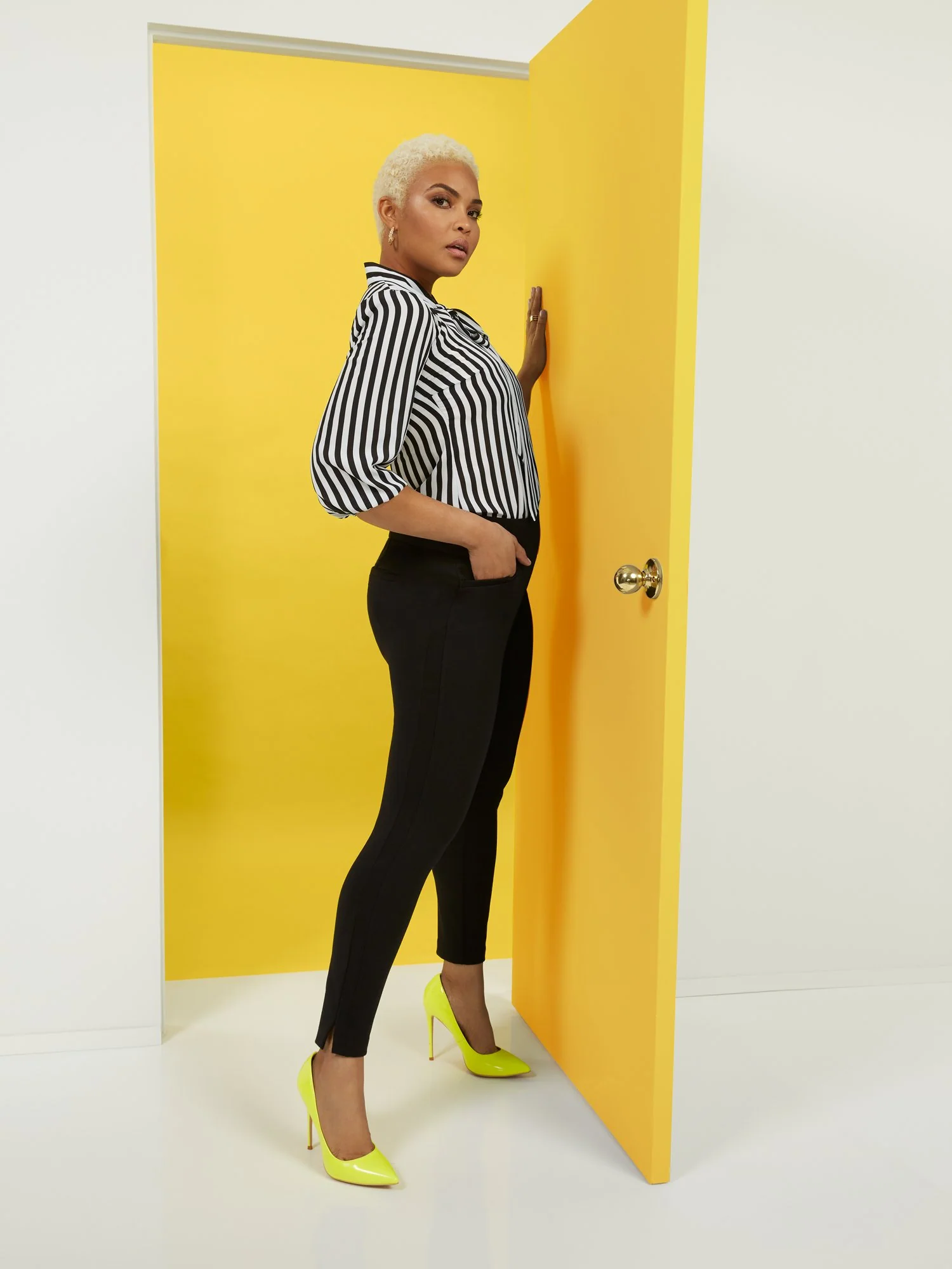 Pull-On Super High-Waisted Ankle Ponte Pant - Superflex - Image 2