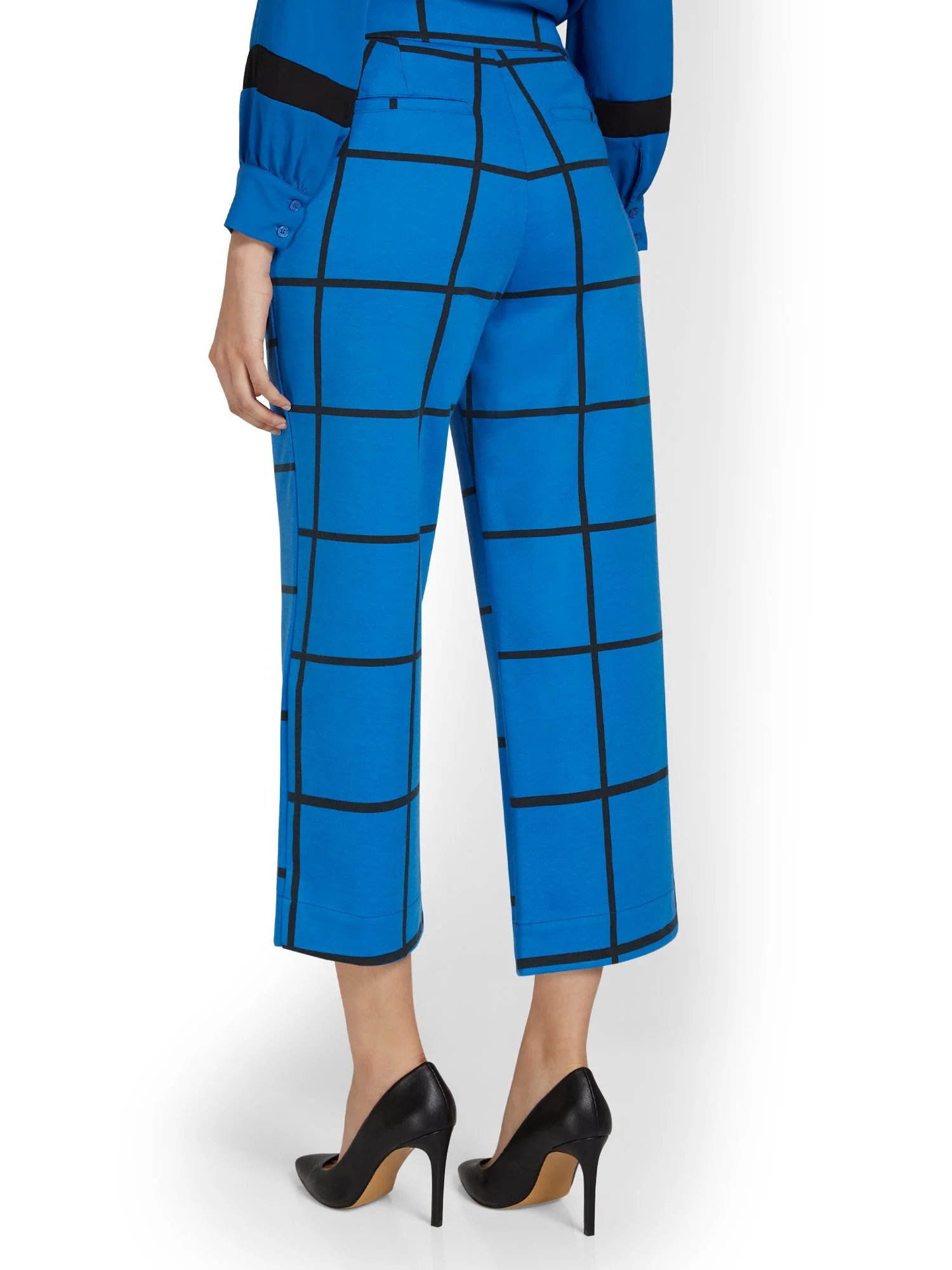 Pull-On Windowpane-Print Wide-Leg Capri Ponte Pant - Superflex - Image 3