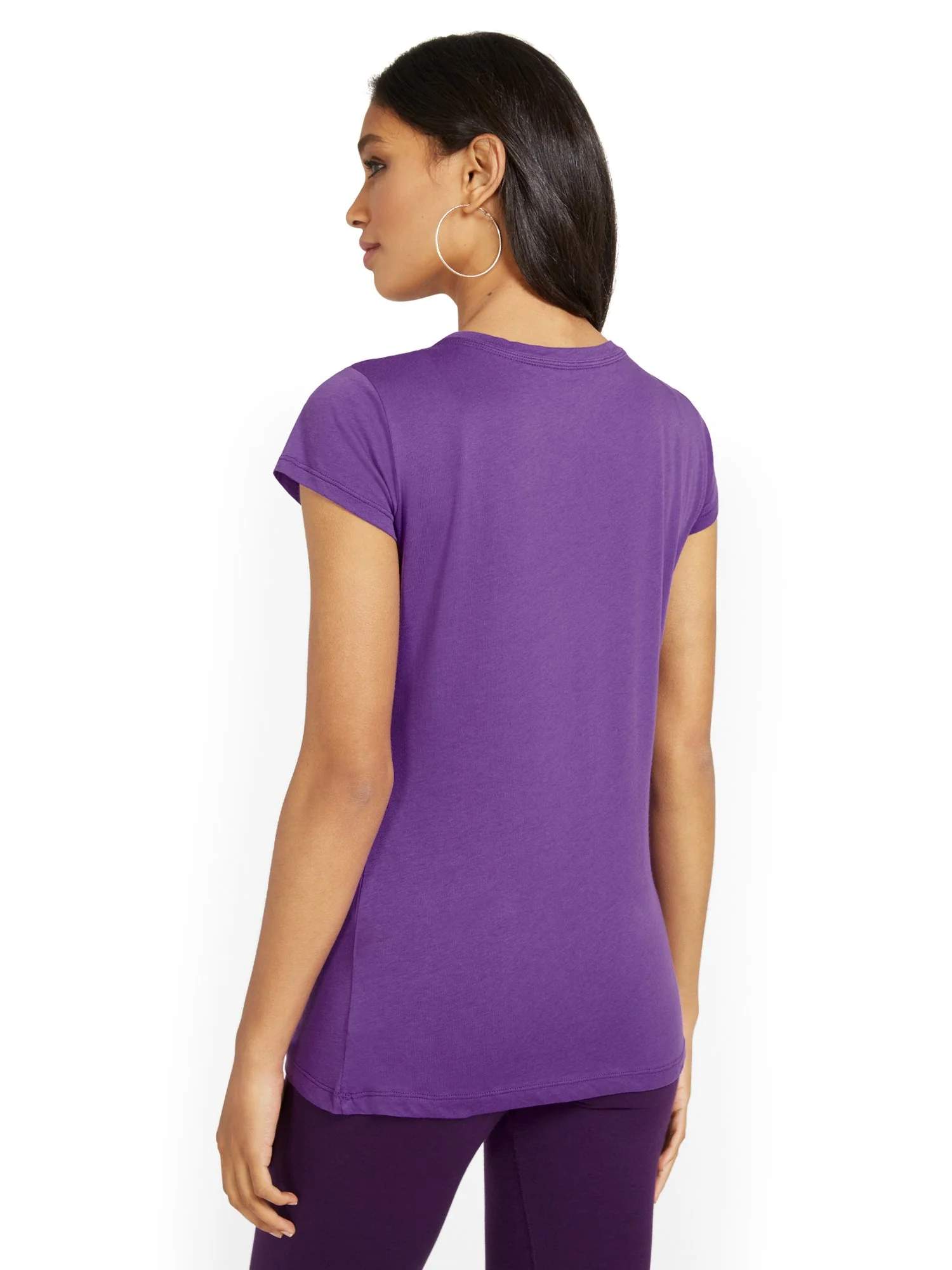 Queening Graphic Tee - Image 3