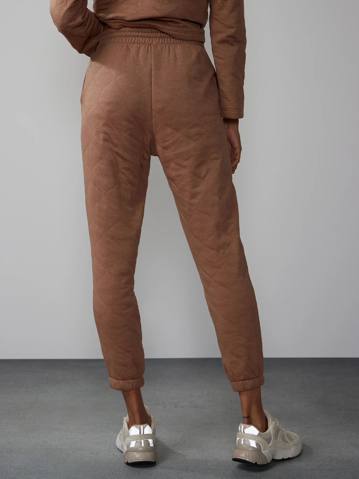 Quilted Drawstring Waist Sweatpants - Image 3