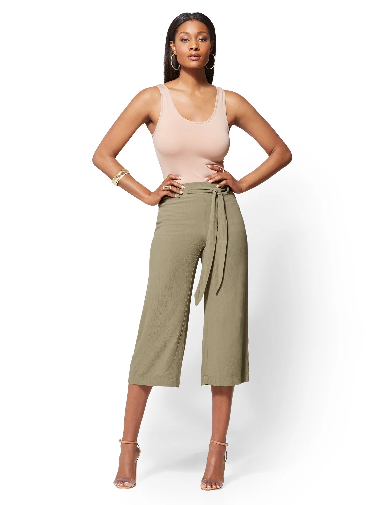 Reversible Layering Tank - Sleek & Chic - Image 31