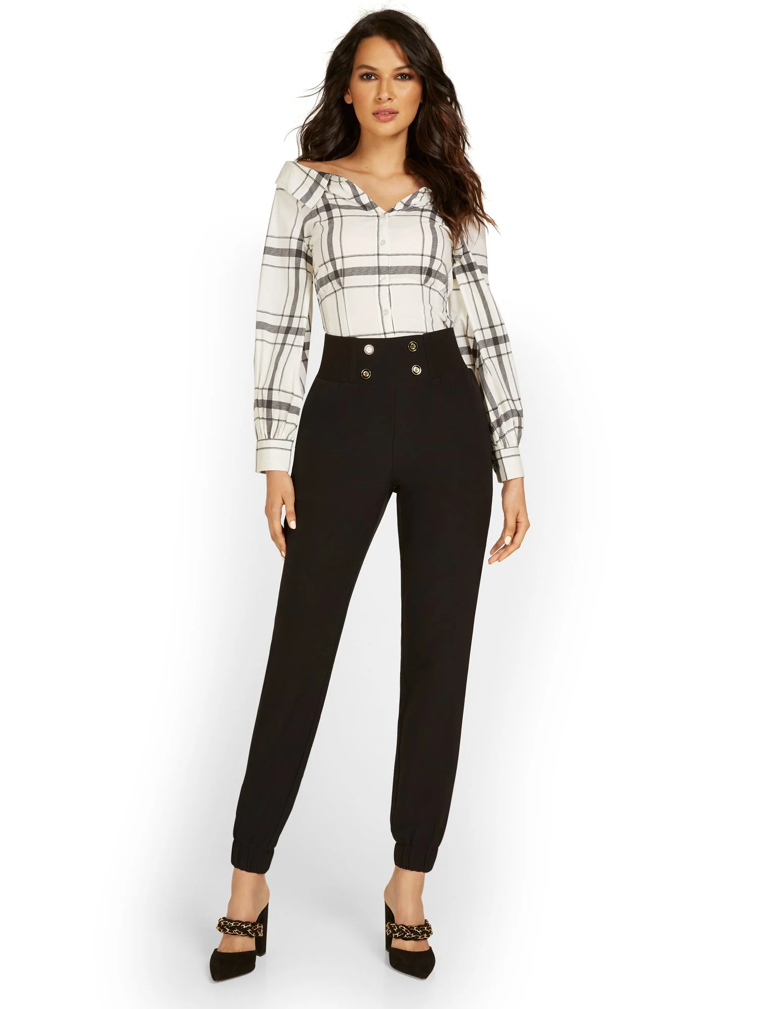 Ribbed Button-Detail Jogger Pant - Image 4