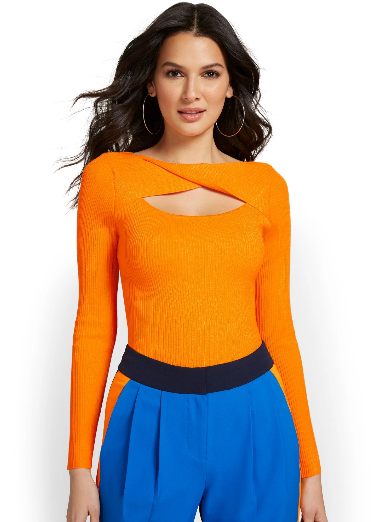 Ribbed Cut-Out Pullover Sweater - Image 9