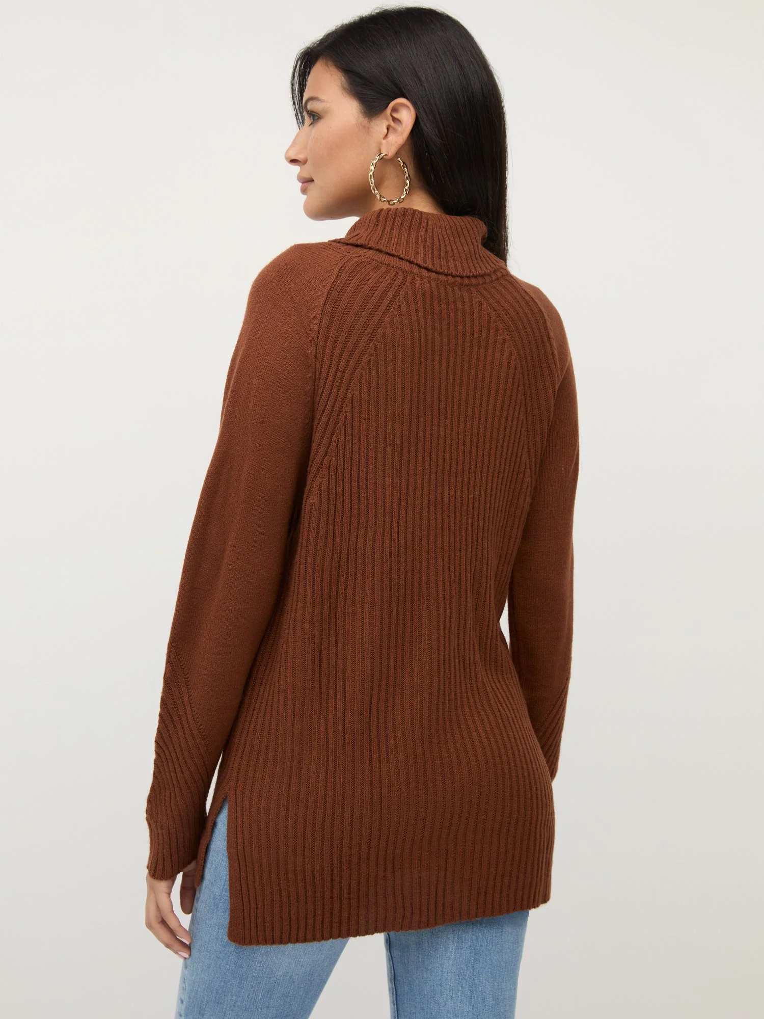 Ribbed High-Low Turtleneck Tunic Sweater - Image 6