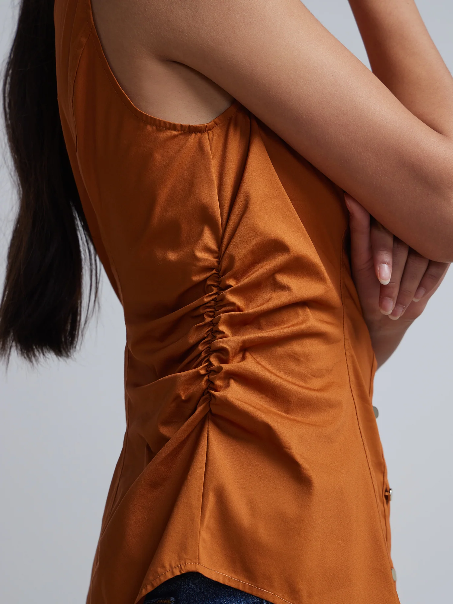 Ruched Sleeveless Button-Front Top - Image 9