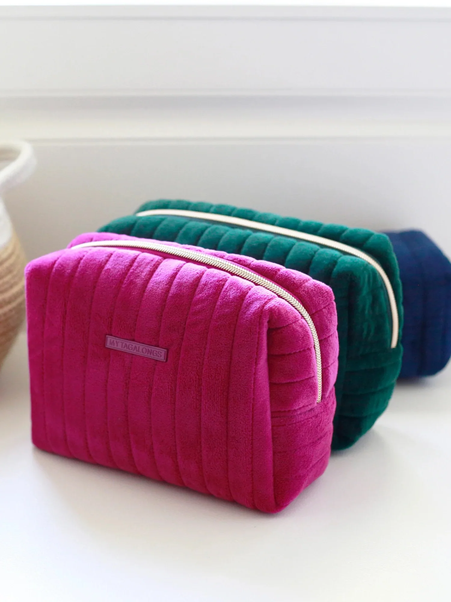 Mytagalongs Scarlett Beauty Loaf Cosmetic Case, Emerald - Brands We Love - Image 4