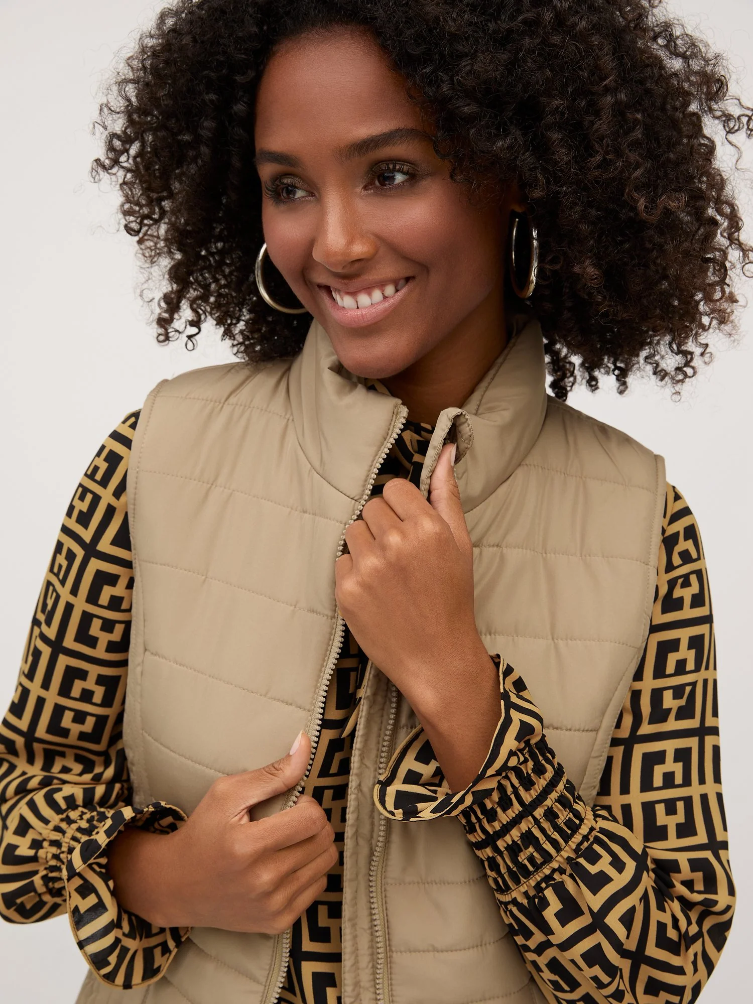 Seamed Zip-Up Puffer Vest - Image 9