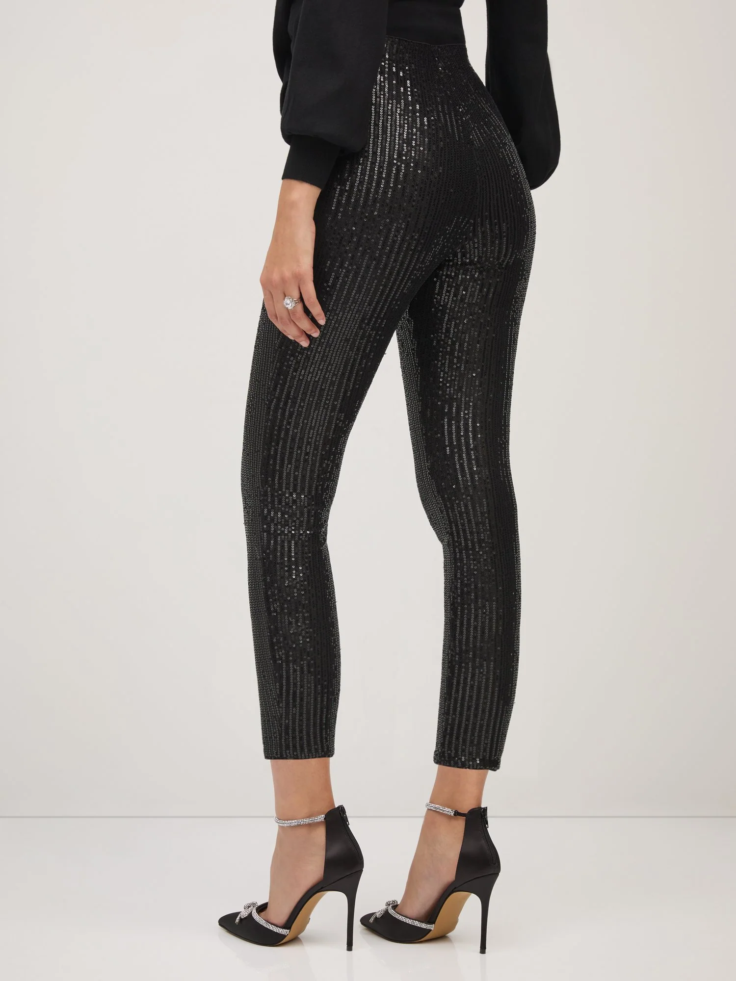Sequin High-Waisted Ankle Legging - Image 9