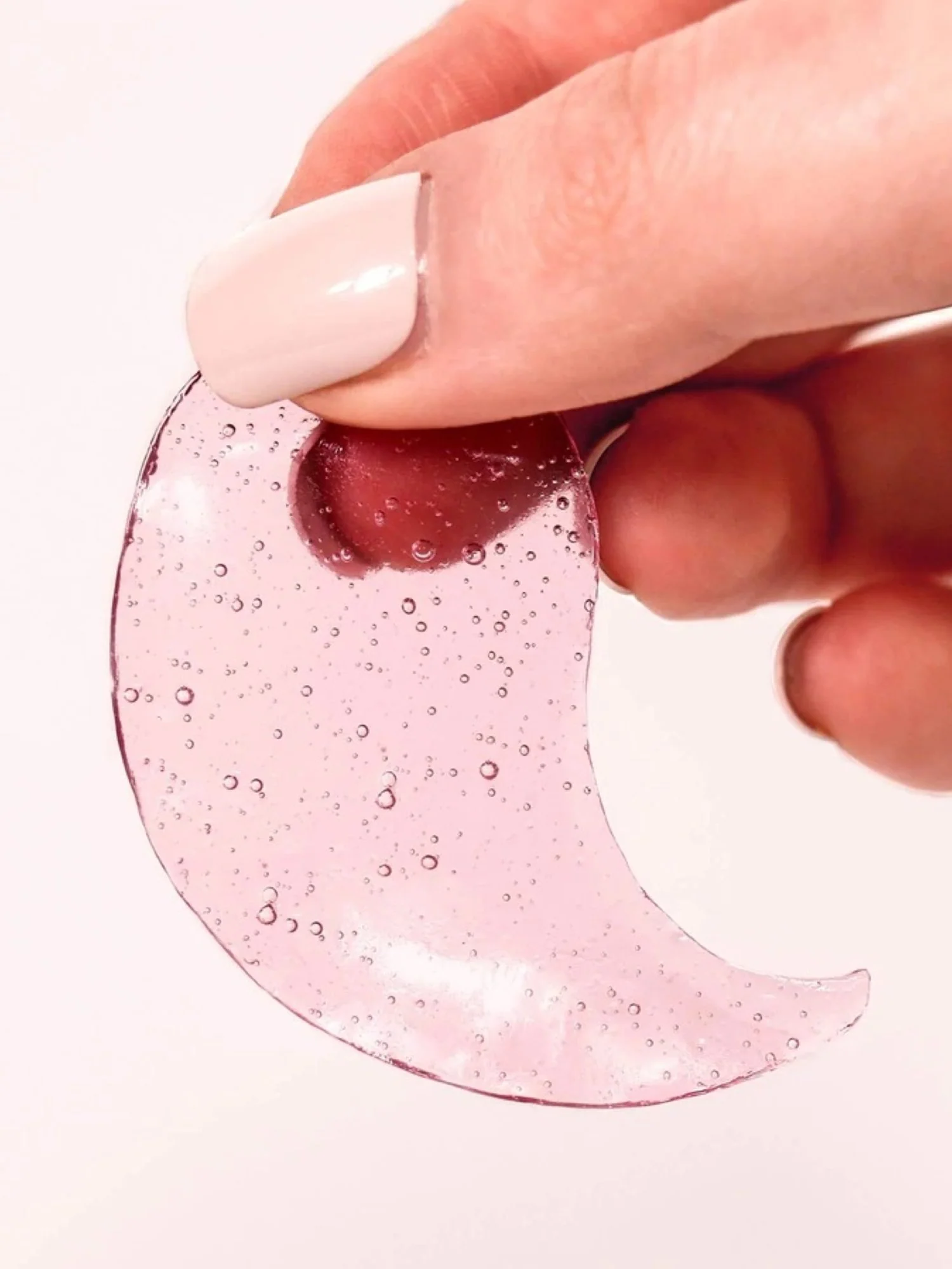 Patchology Serve Chilled Rose Eye Gels - Brands We Love - Image 4
