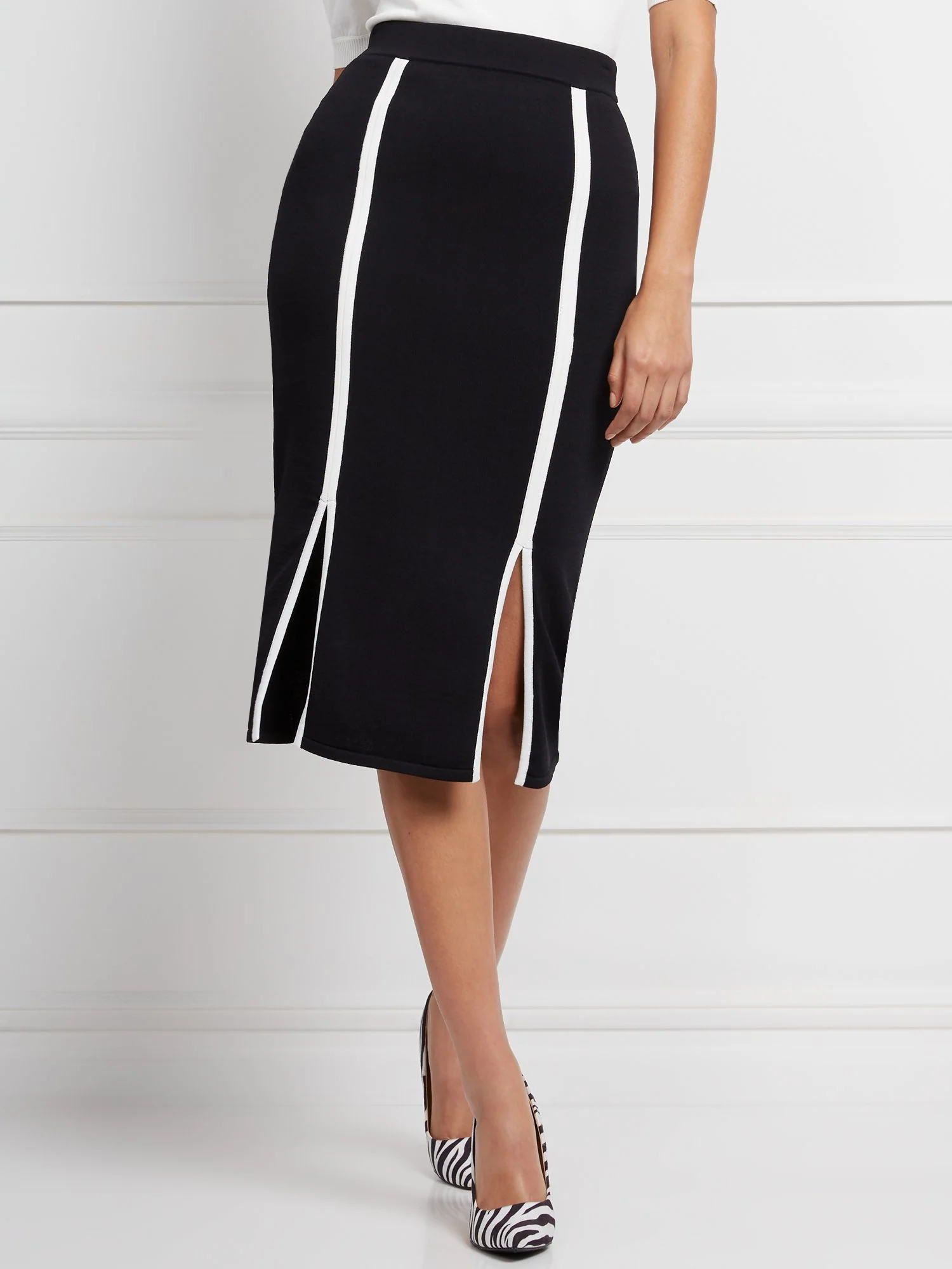 Sheree Contrast-Trim Sweater Skirt - Eva Mendes Collection - Image 2