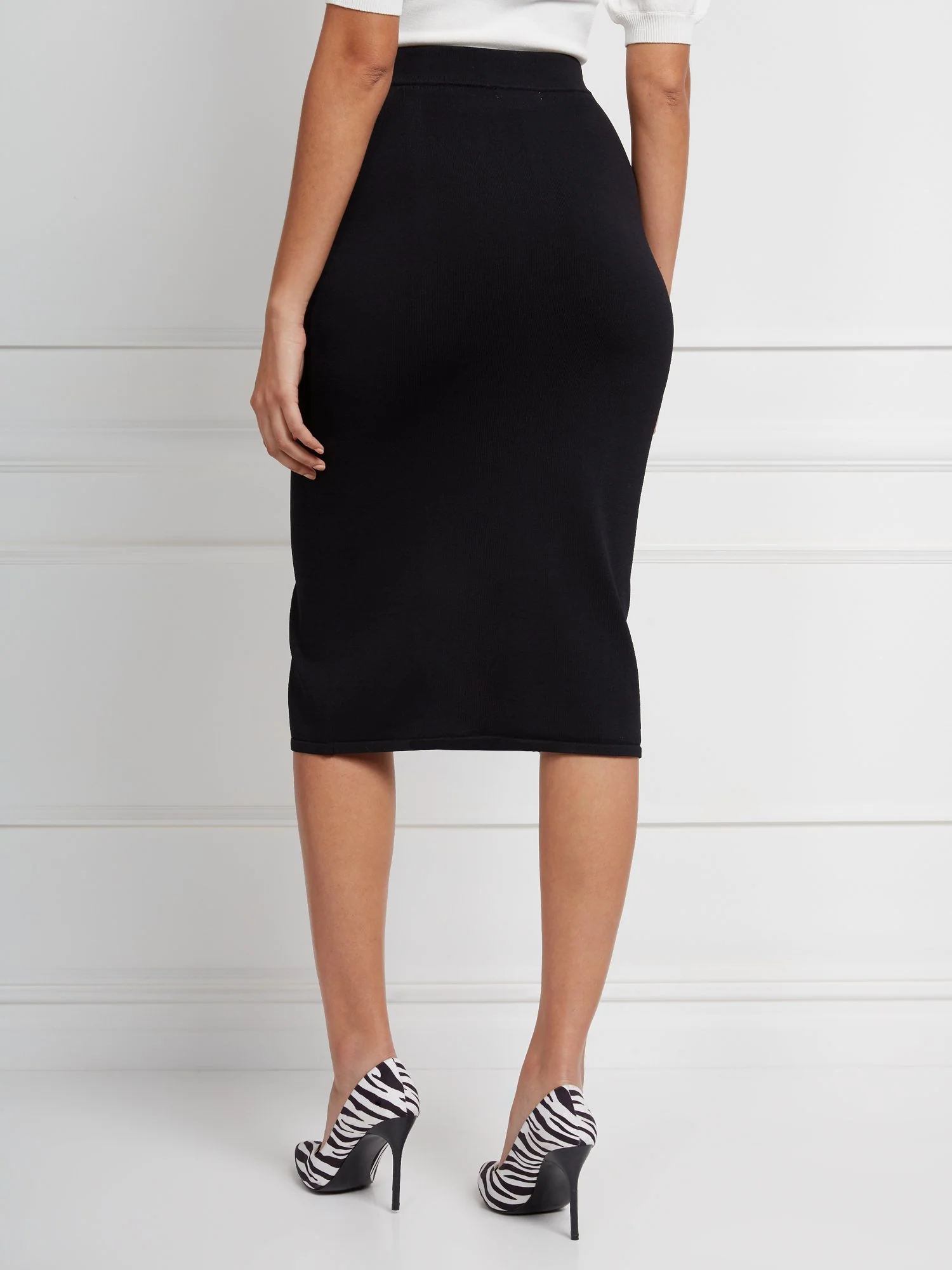 Sheree Contrast-Trim Sweater Skirt - Eva Mendes Collection - Image 3