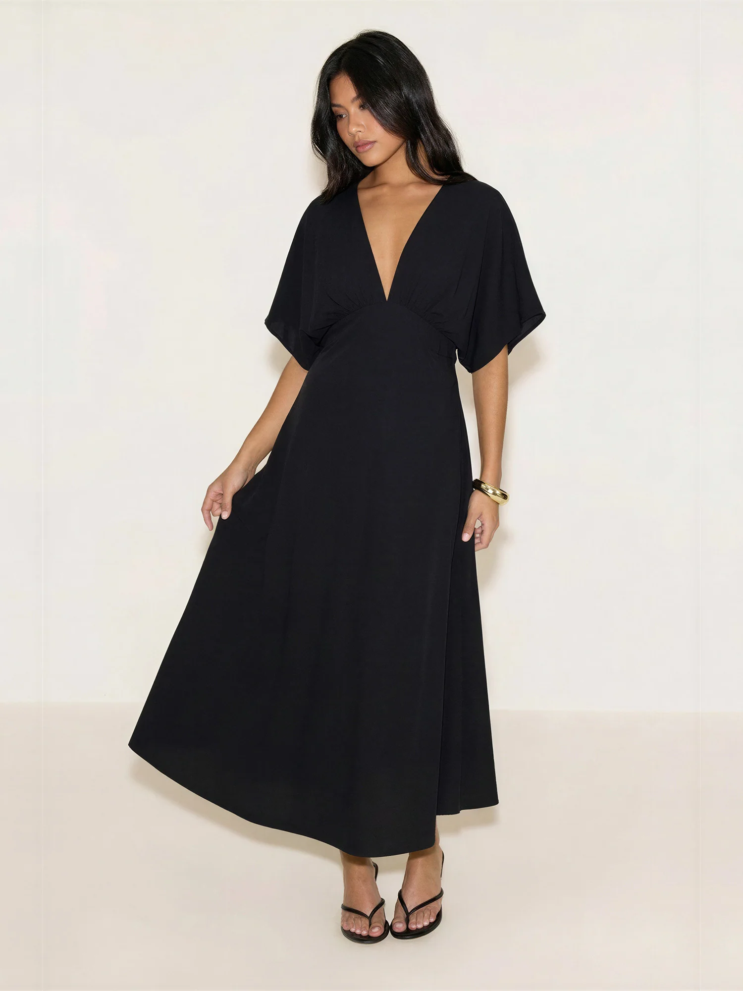 Short Sleeve Low V-Neck Maxi Dress