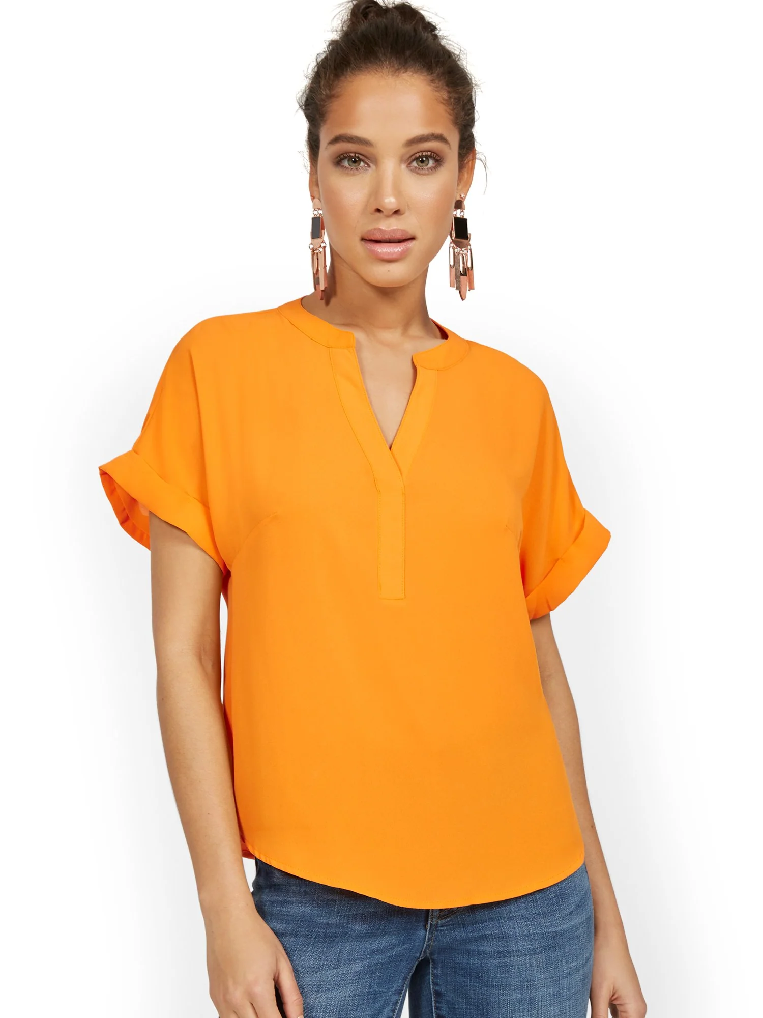 Short-Sleeve Pullover Top - Image 11