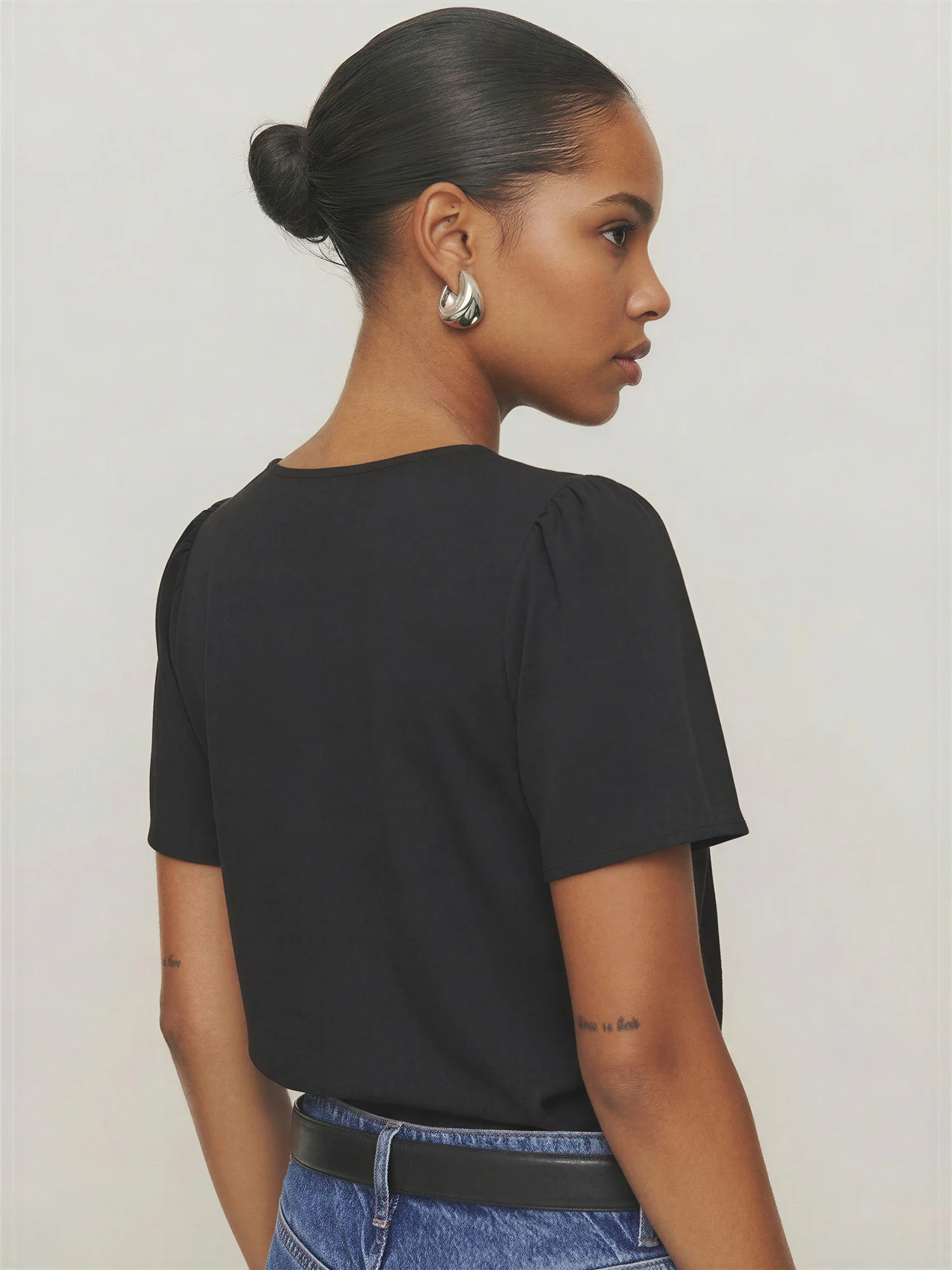 Short Sleeve Tie Front Blouse - Image 4