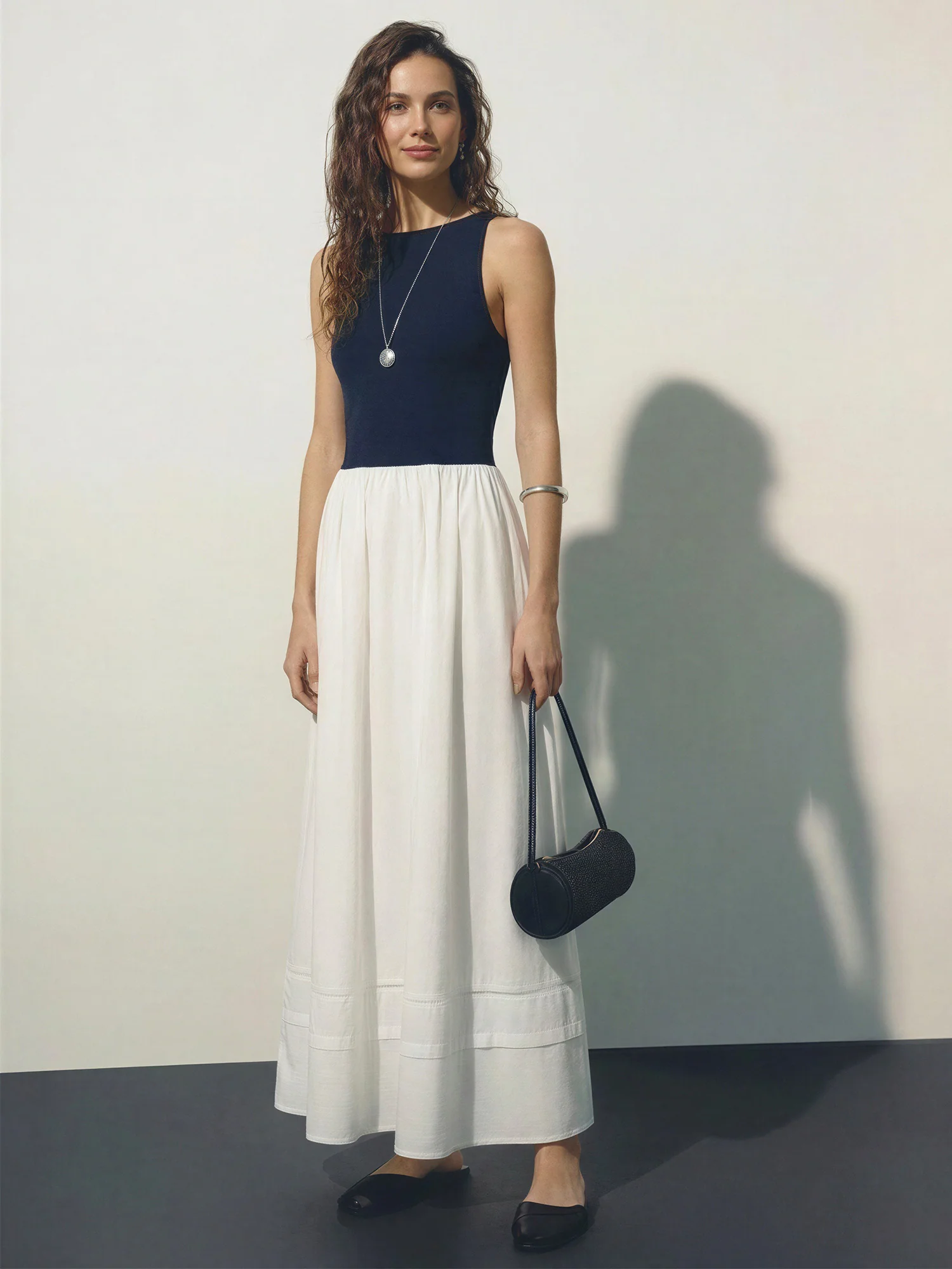 Sleeveless Crew Neck Border Trim Fit And Flare Maxi Dress