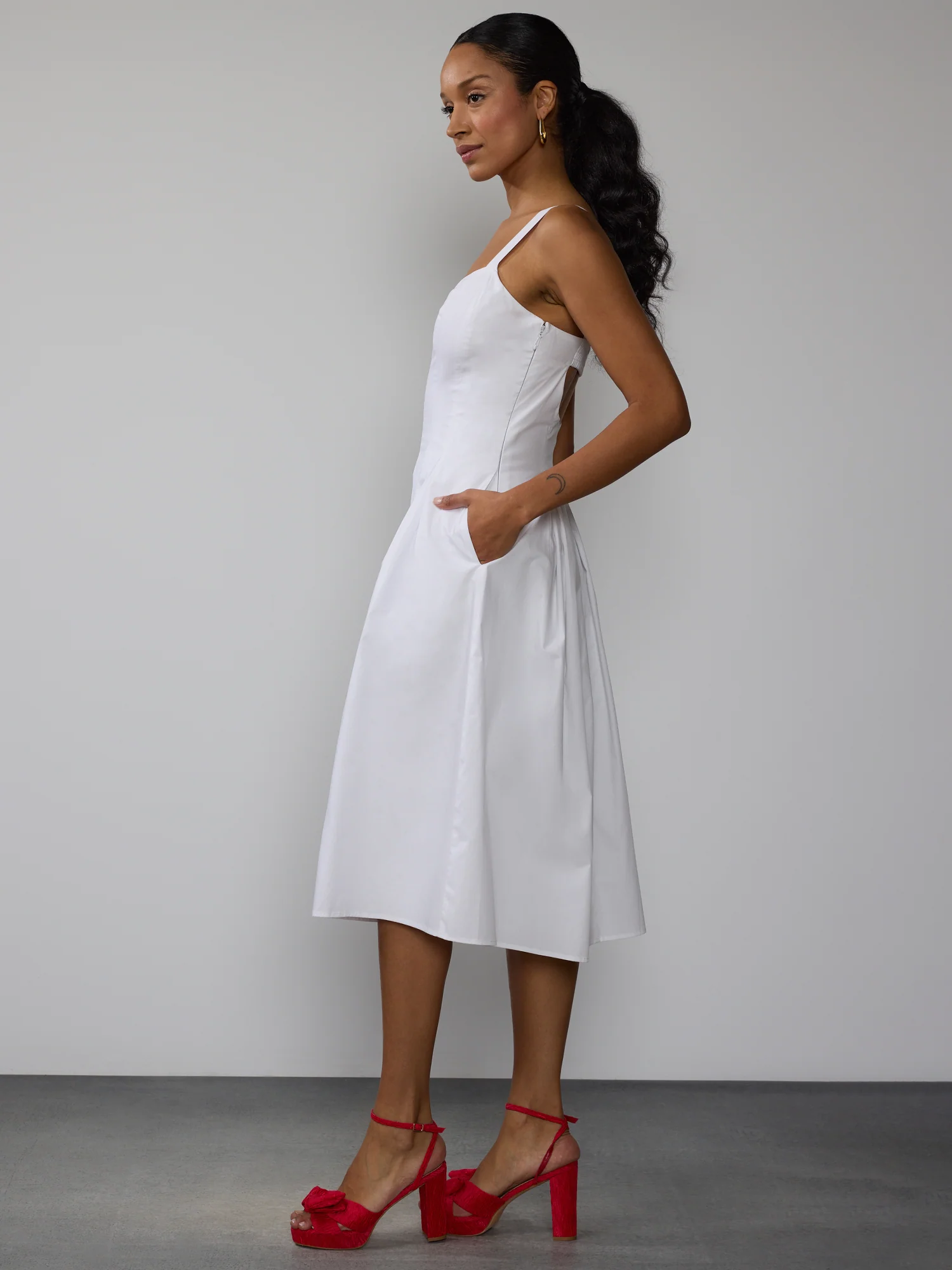 Pleat Detail Open Back Midi Dress - Image 6
