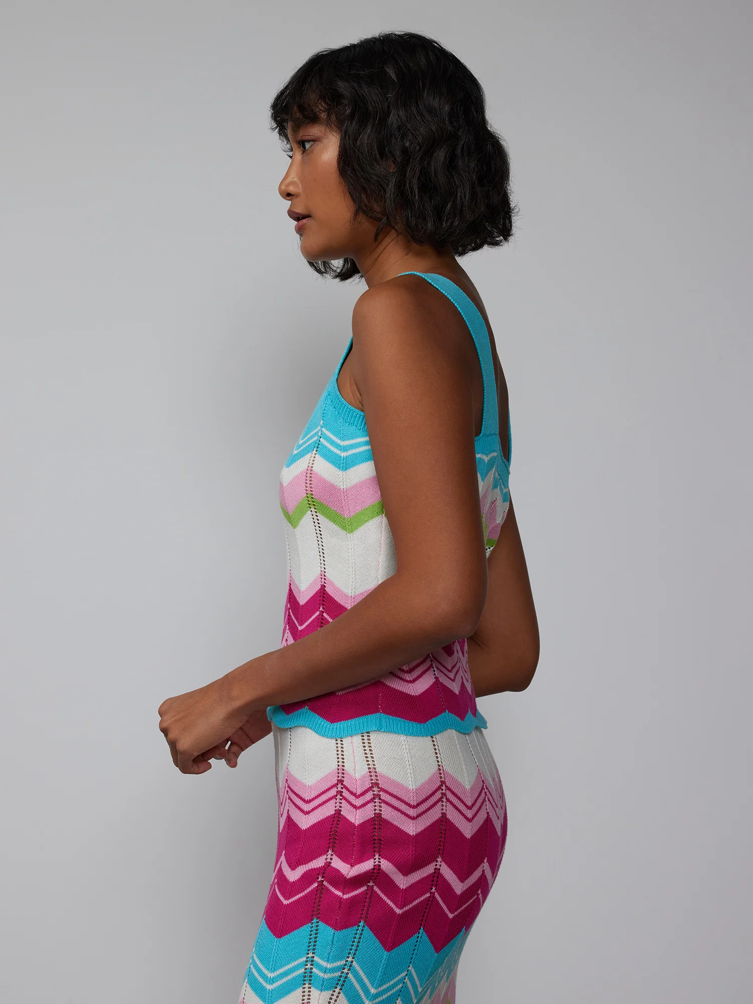 Sleeveless Square Neck Chevron Sweater Tank Top - Image 2