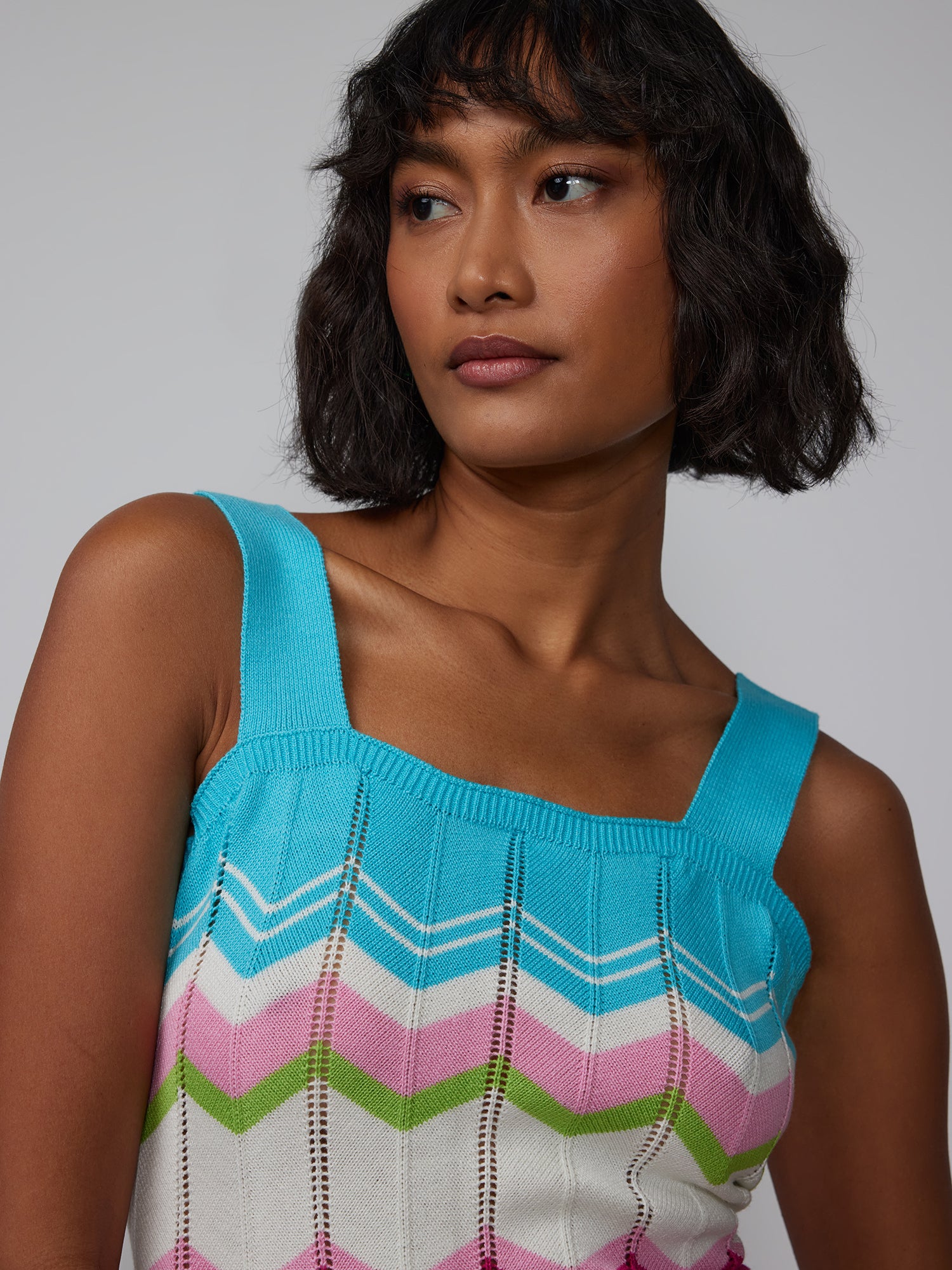 Sleeveless Square Neck Chevron Sweater Tank Top - Image 4