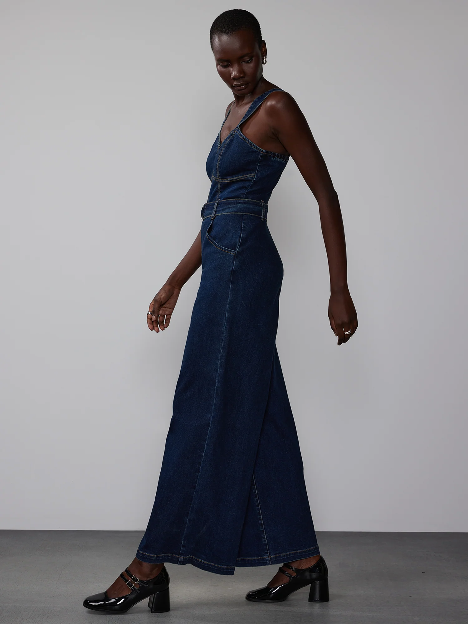 Sleeveless Sweetheart Denim Jumpsuit - Image 2