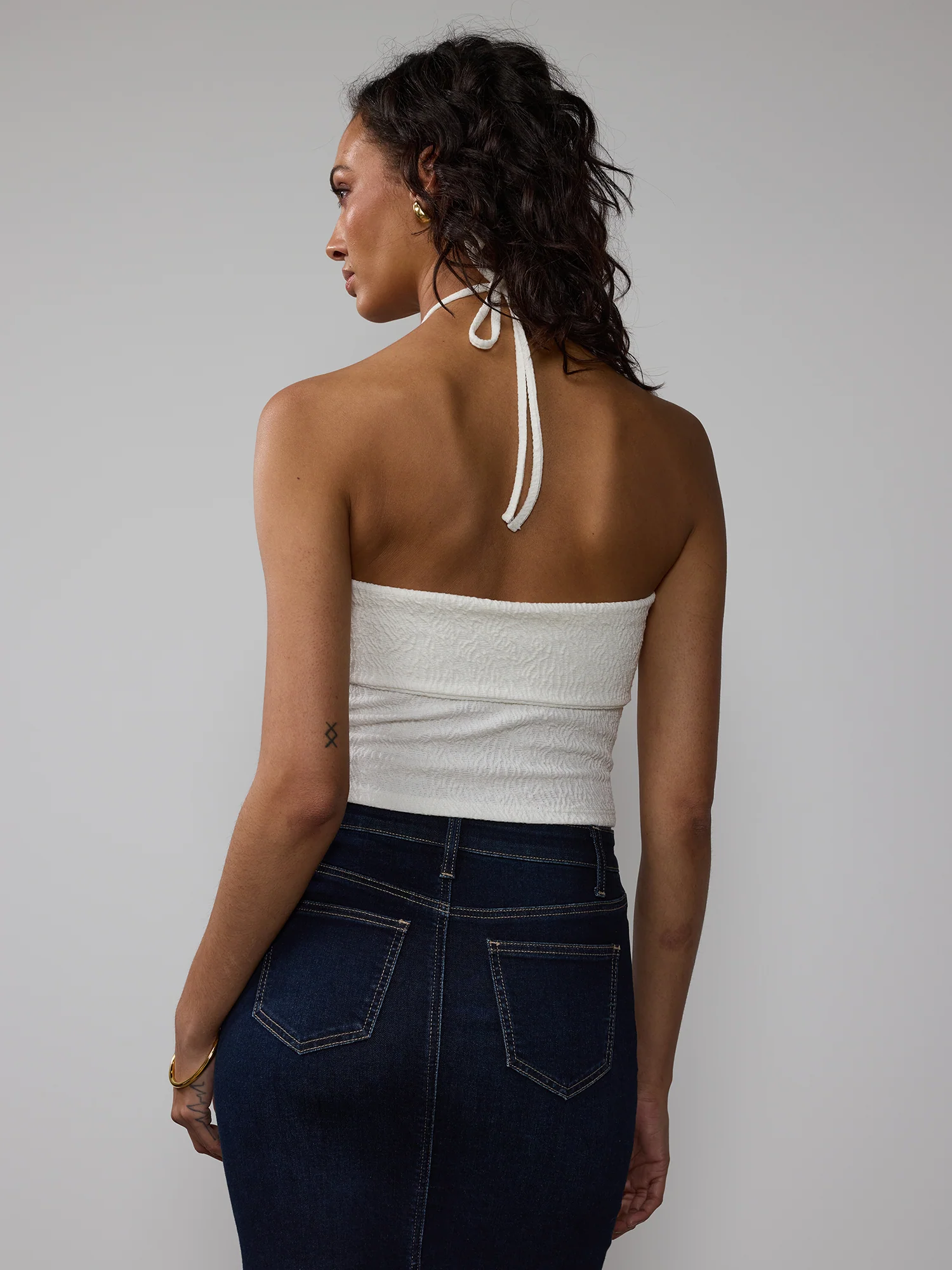 Textured Knit Halter Neck Top - Image 3