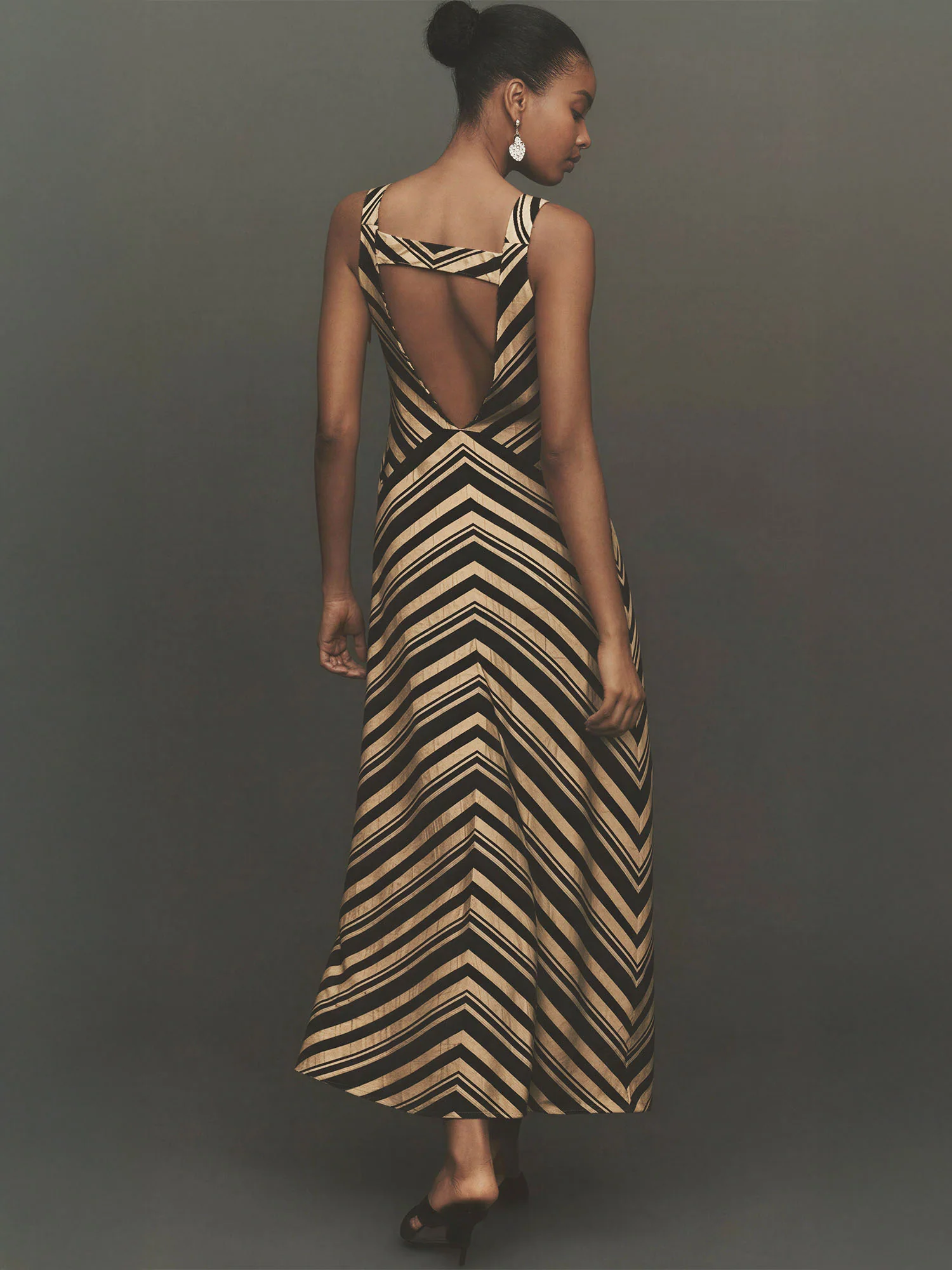 V Neck Stripe Midi Sweater Dress - Image 3