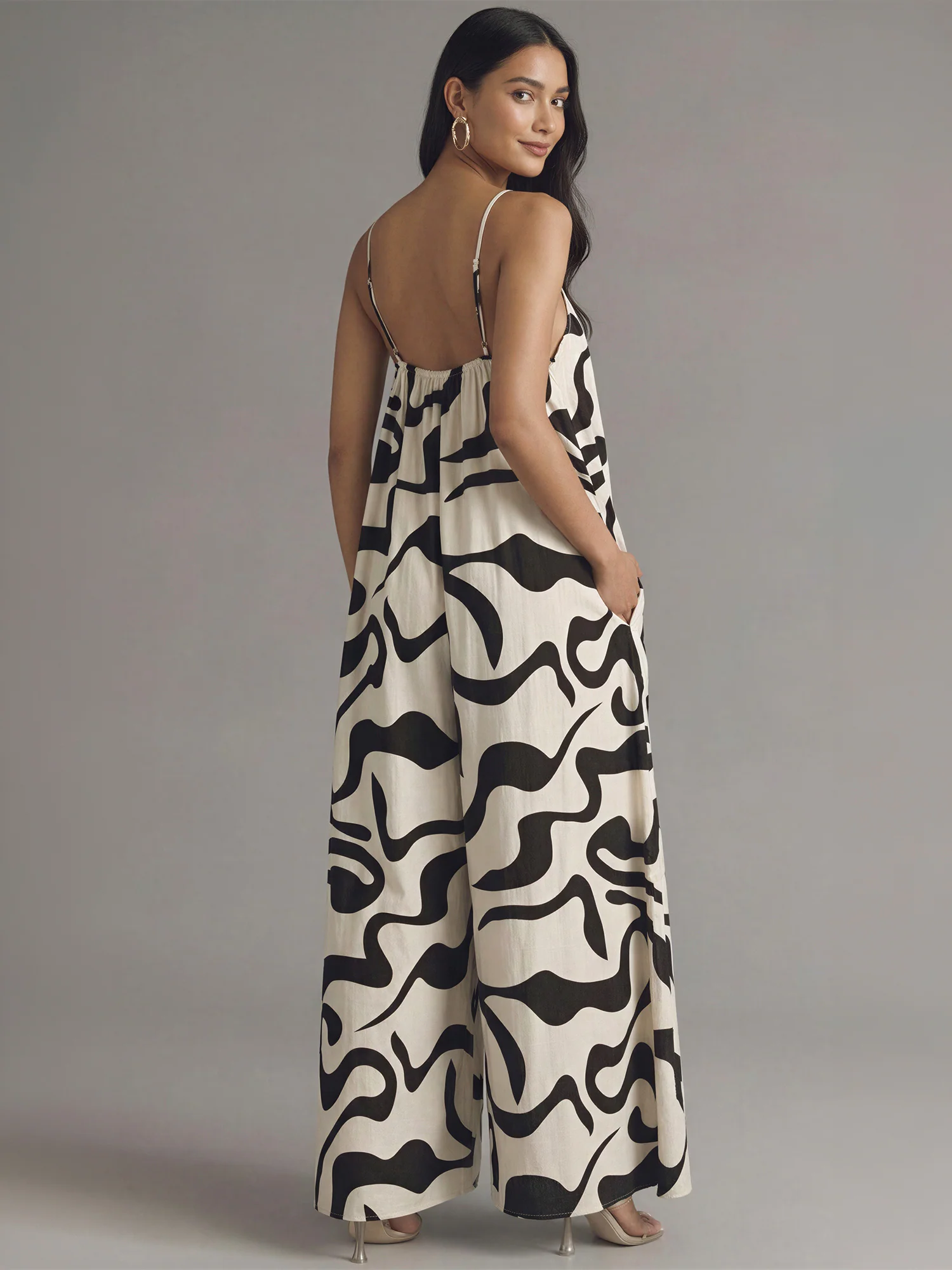 Sleeveless Abstract Print Wide Leg Jumpsuit - Image 4