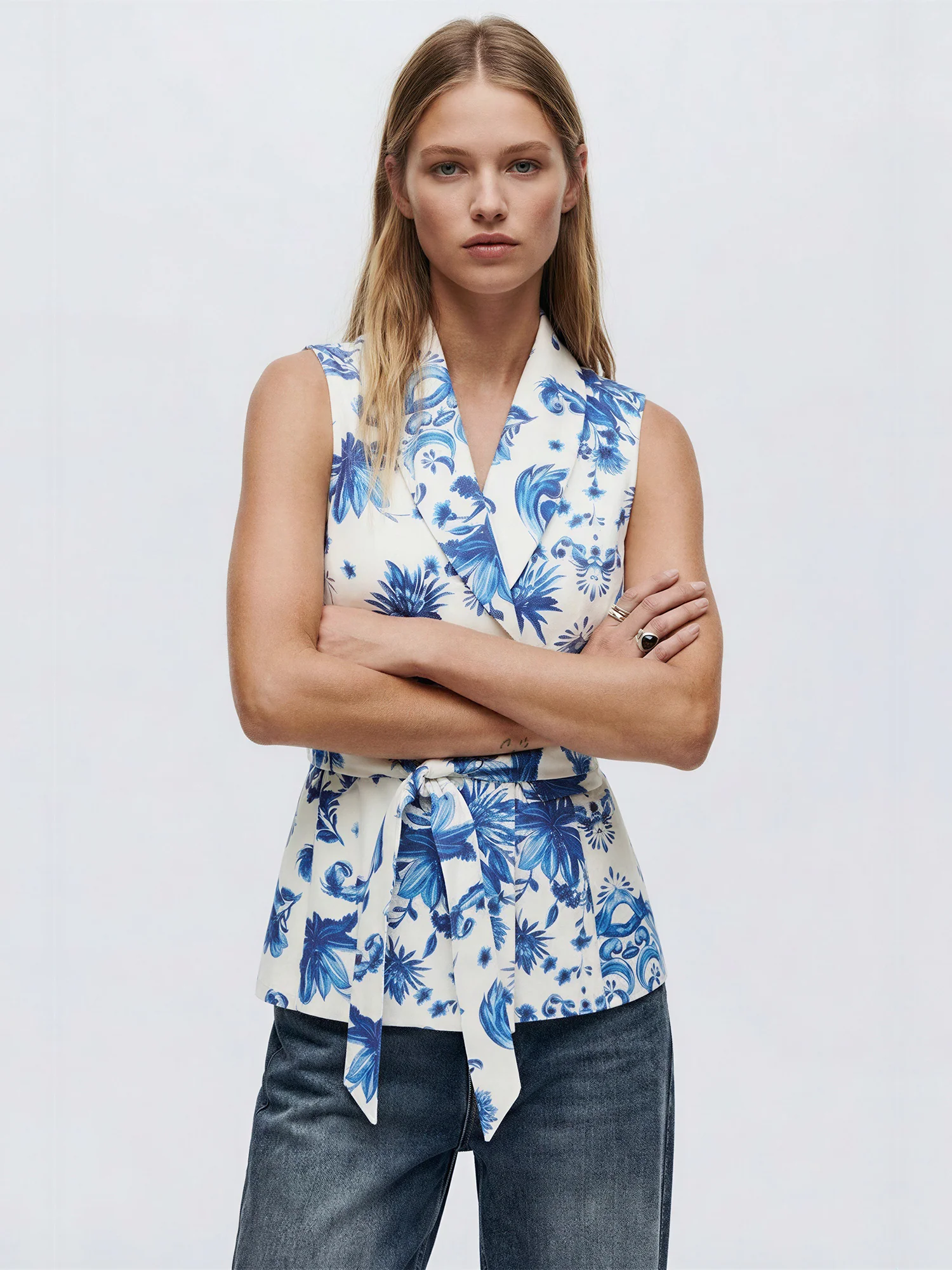 Sleeveless Belted Floral Print Jacket Vest - Image 3