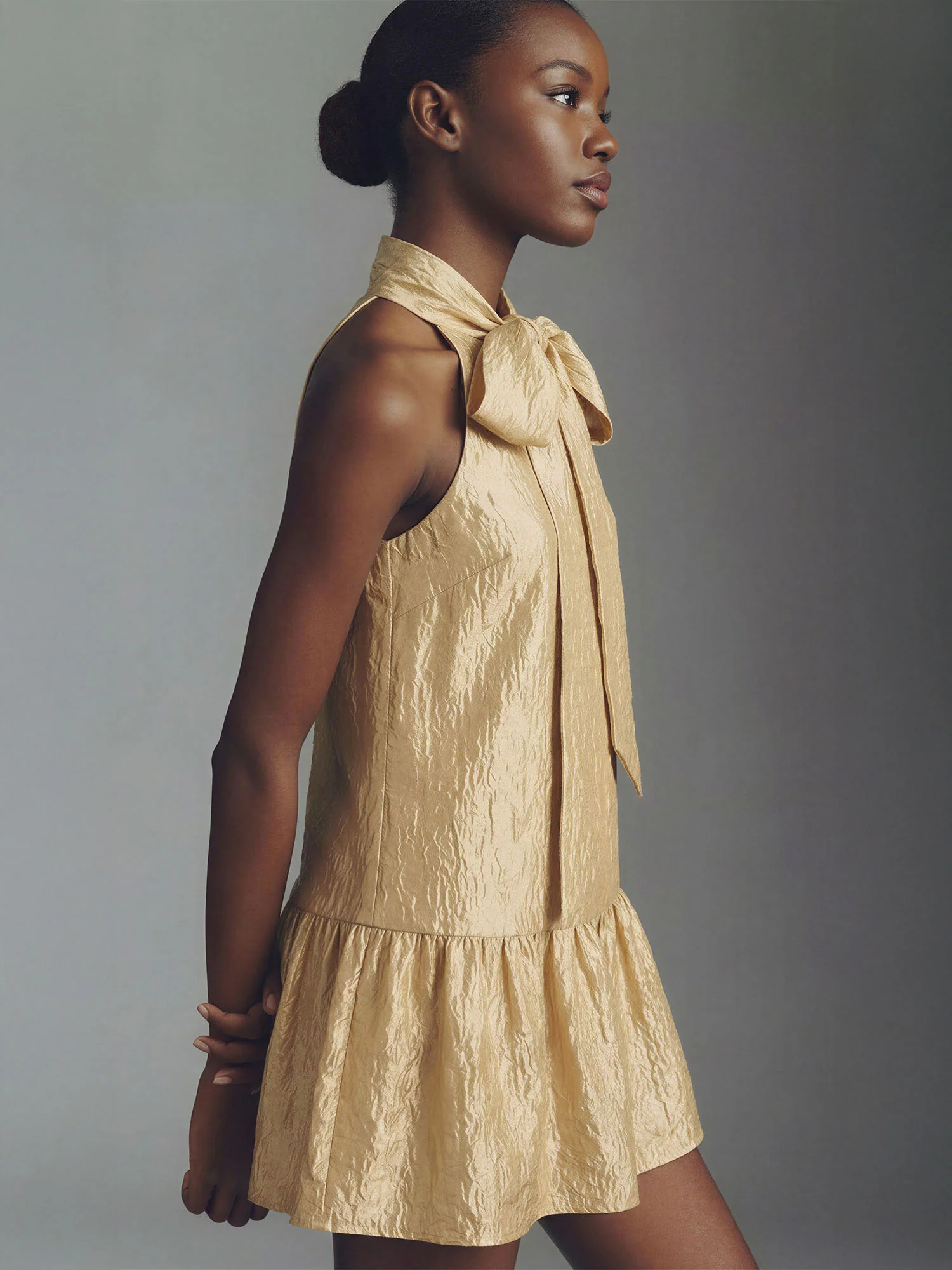 Gold Jacquard Bow Neck Shift Mini Dress - Image 7