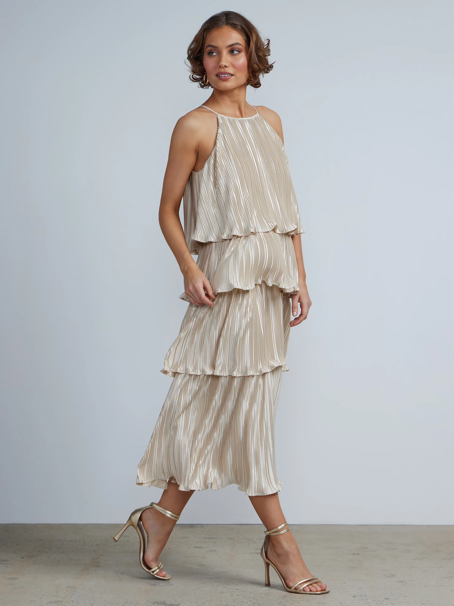 Sleeveless Halter Neck Tiered Dress - Image 2