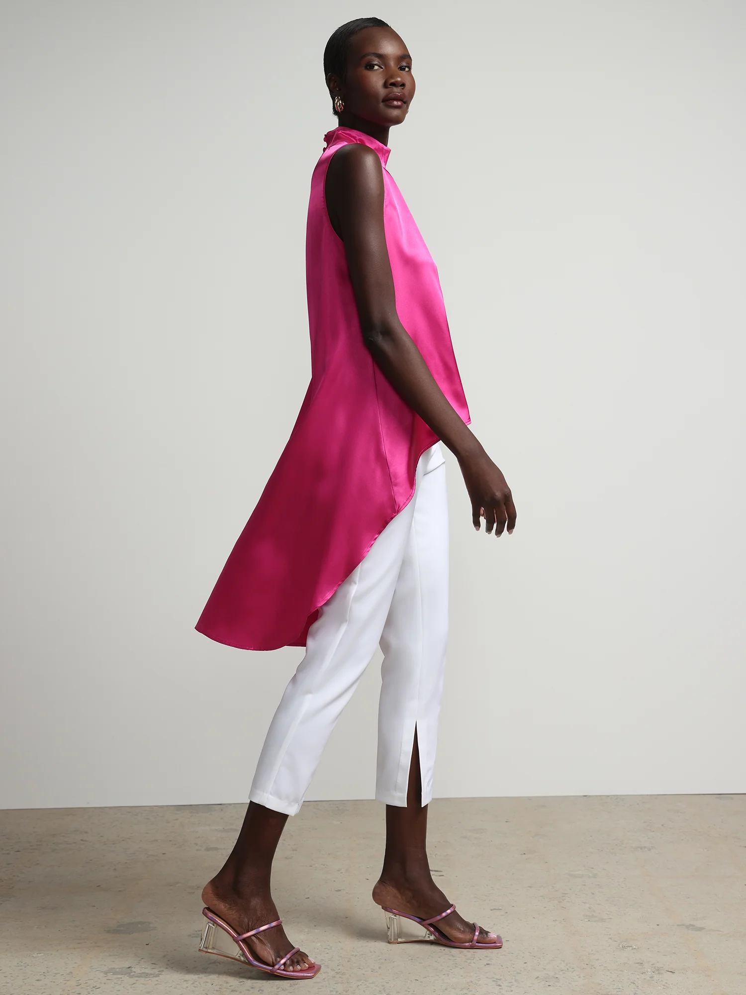 Sleeveless High-Low Satin-Effect Blouse - Image 2