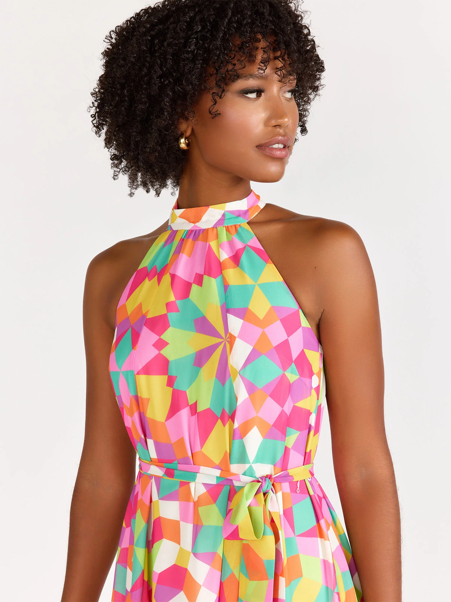 Sleeveless High-Neck Kaliedescope Maxi Dress - Flying Tomato - Image 3