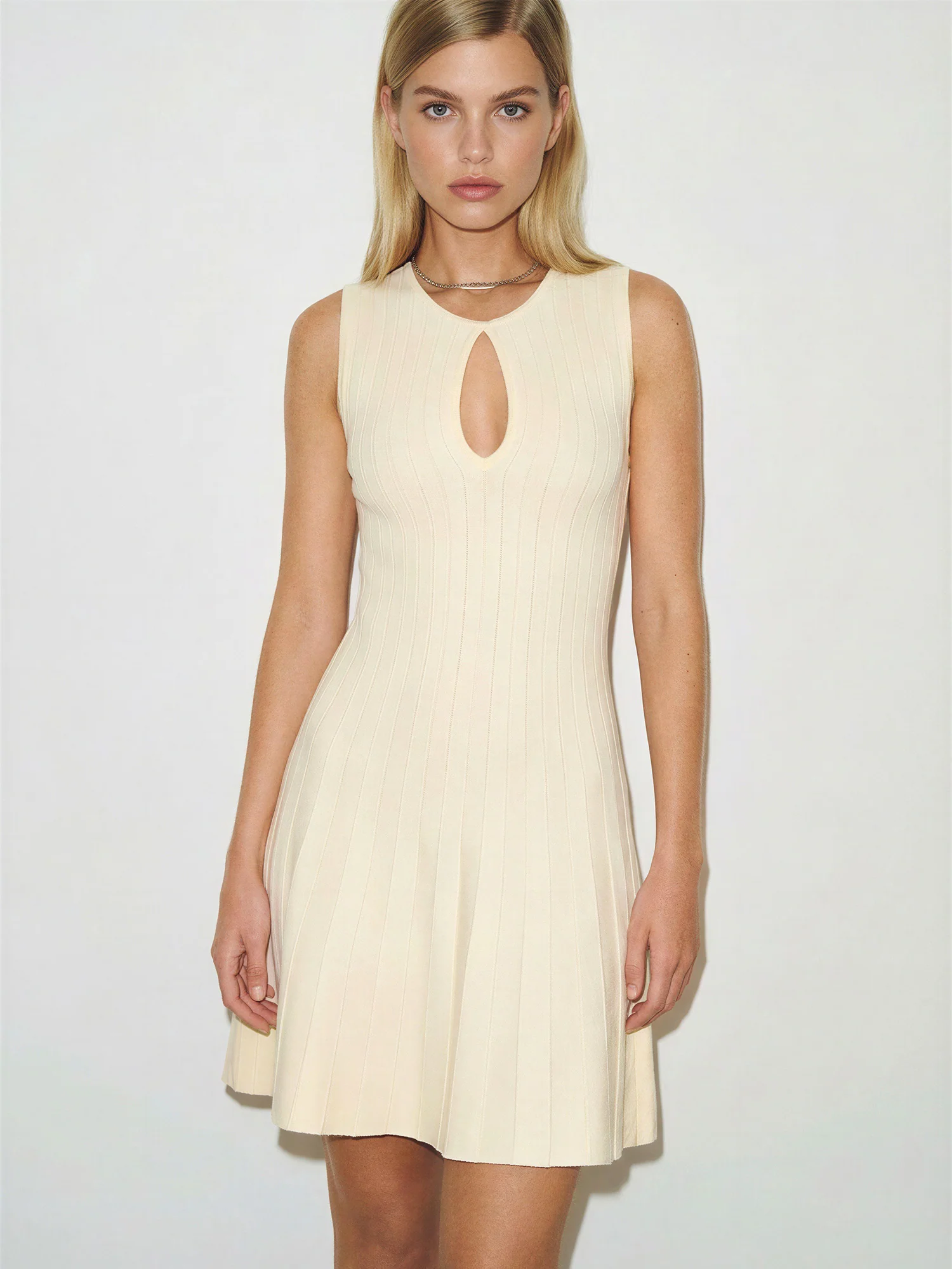 Sleeveless Key Hole Pleated Knit Mini Dress
