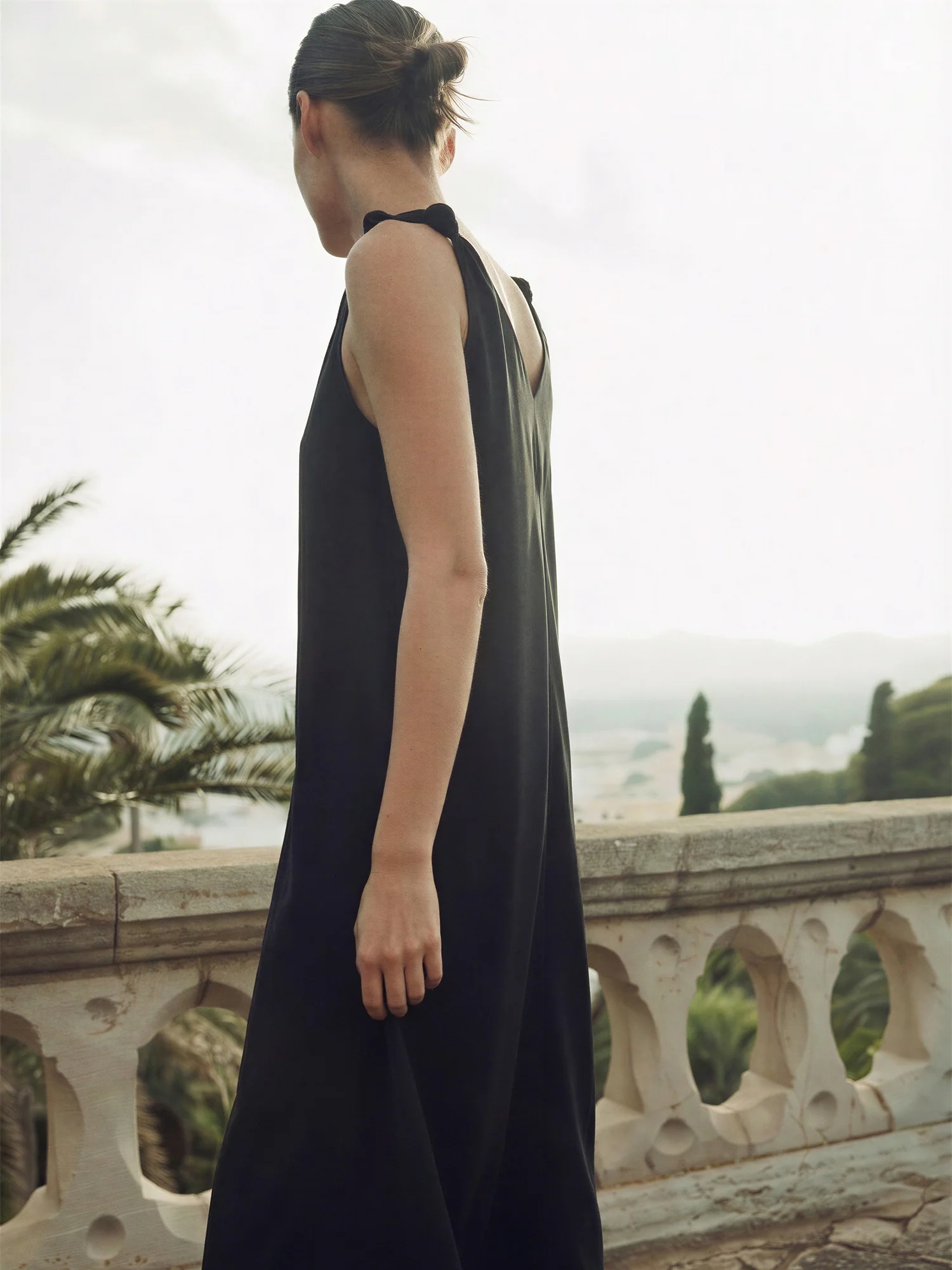 Sleeveless Knot Shoulder Maxi Dress - Image 4