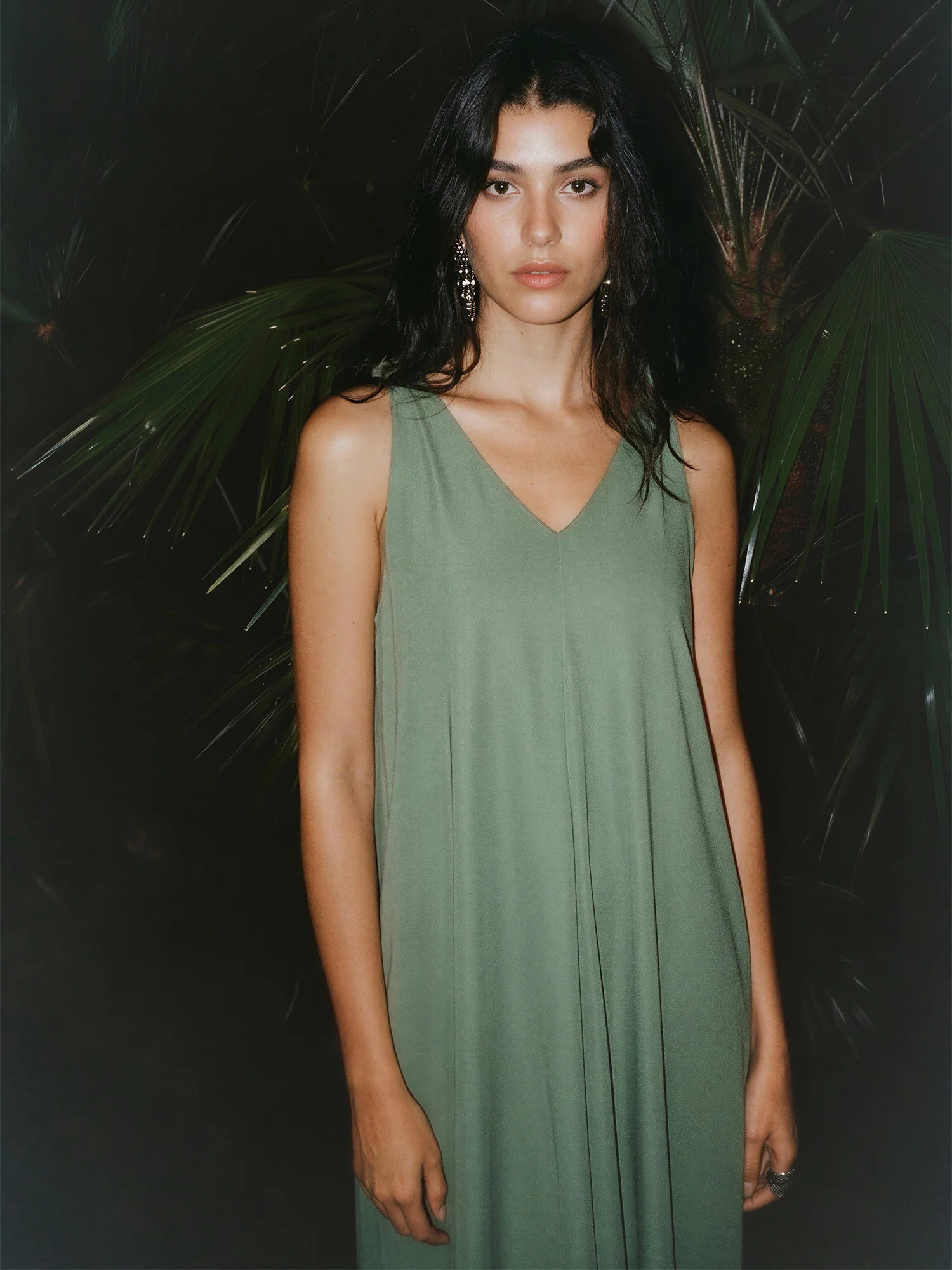 Sleeveless Knot Shoulder Maxi Dress - Image 7