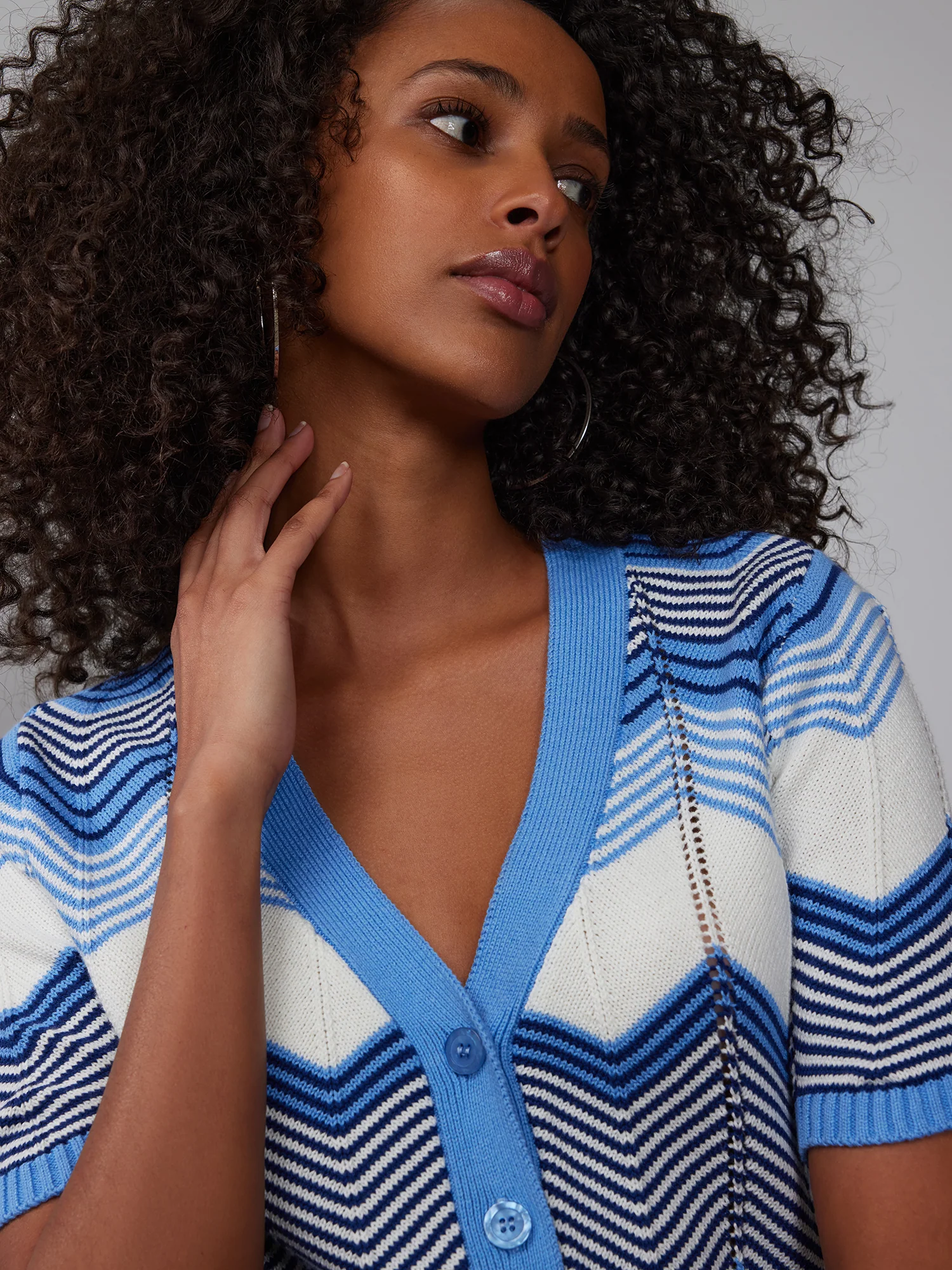 Chevron Front Button Cardigan - Image 4